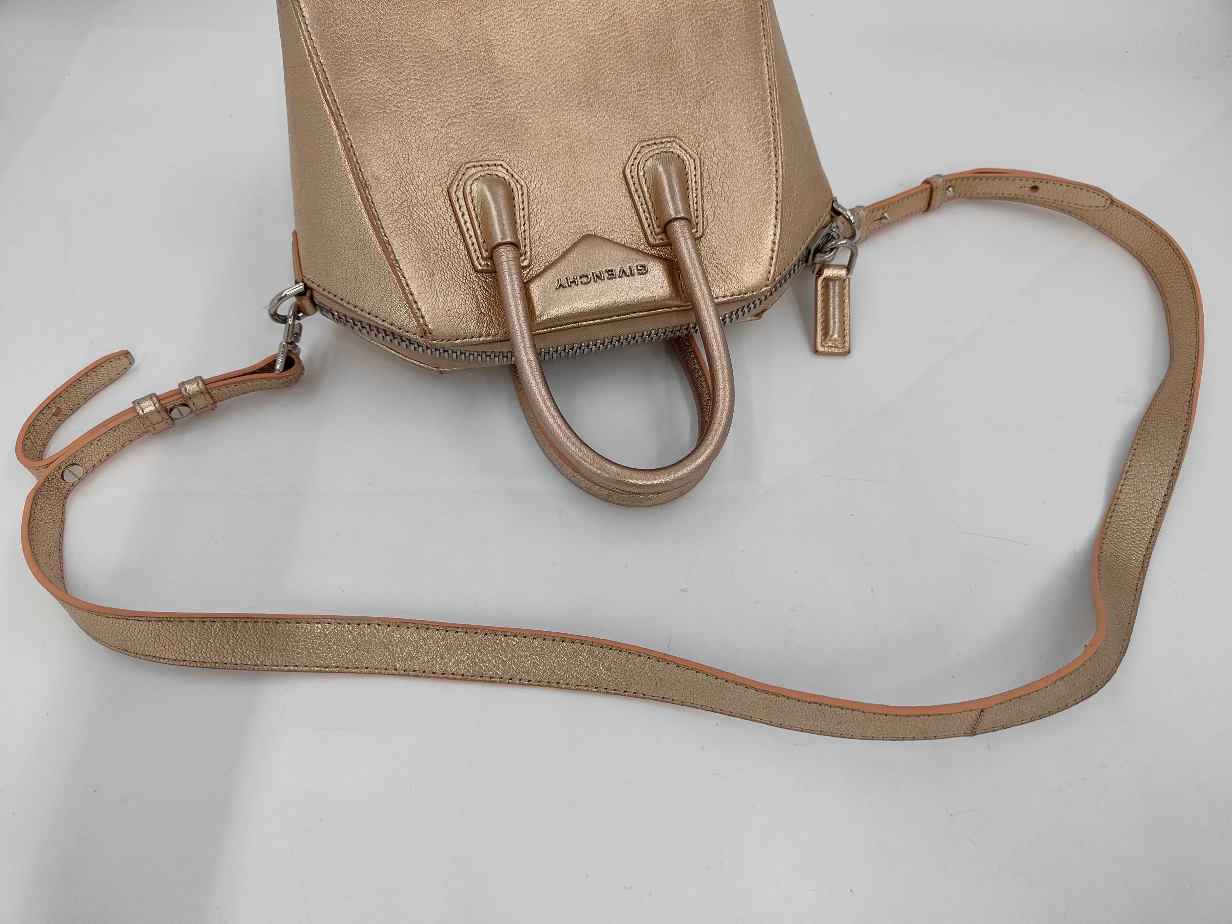 Antigona Rose Gold Tote Bag BB05117012 Shoulder Bag — view 3