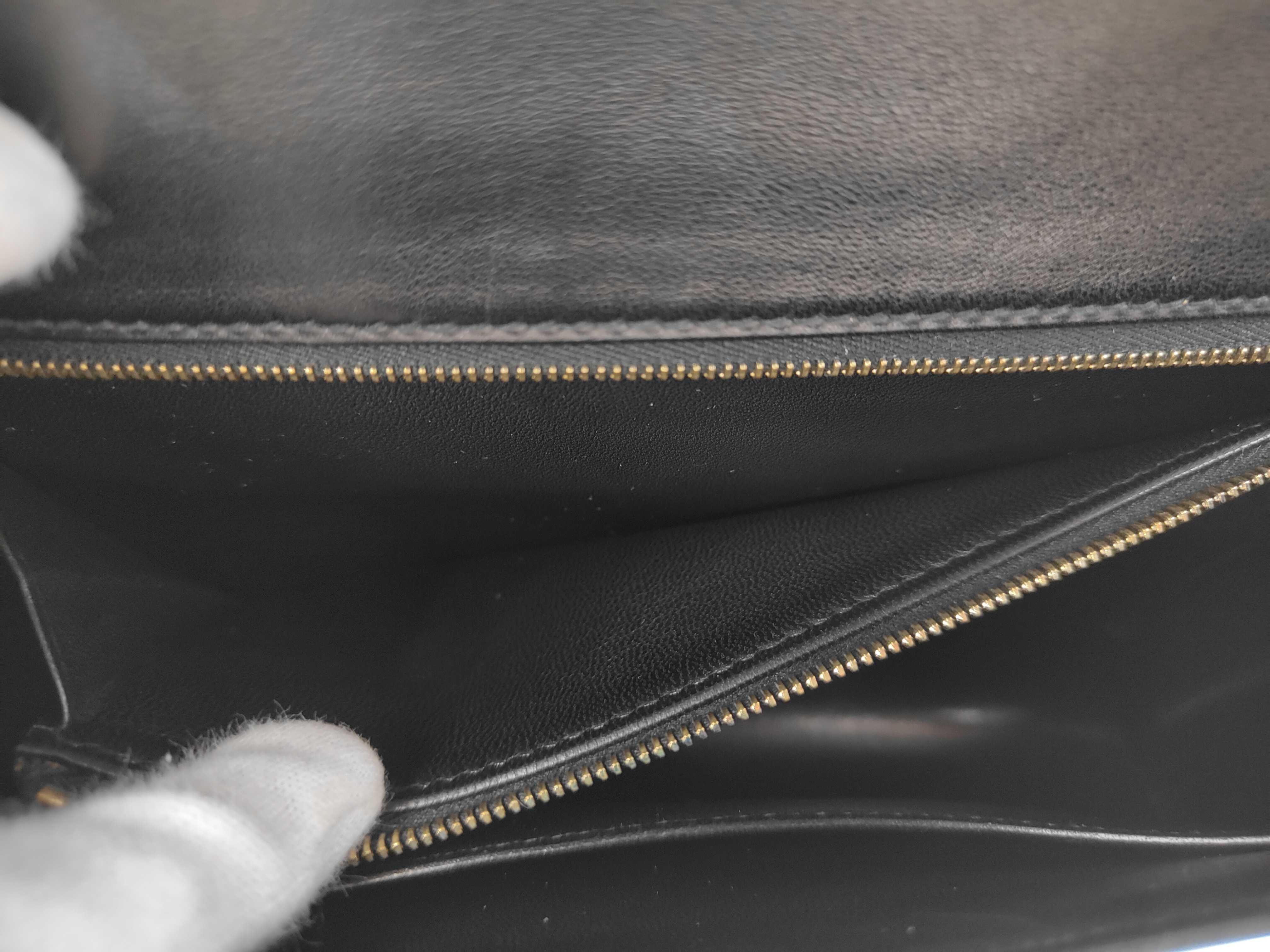 Constance 23 Box Calf Black Shoulder Bag — view 11