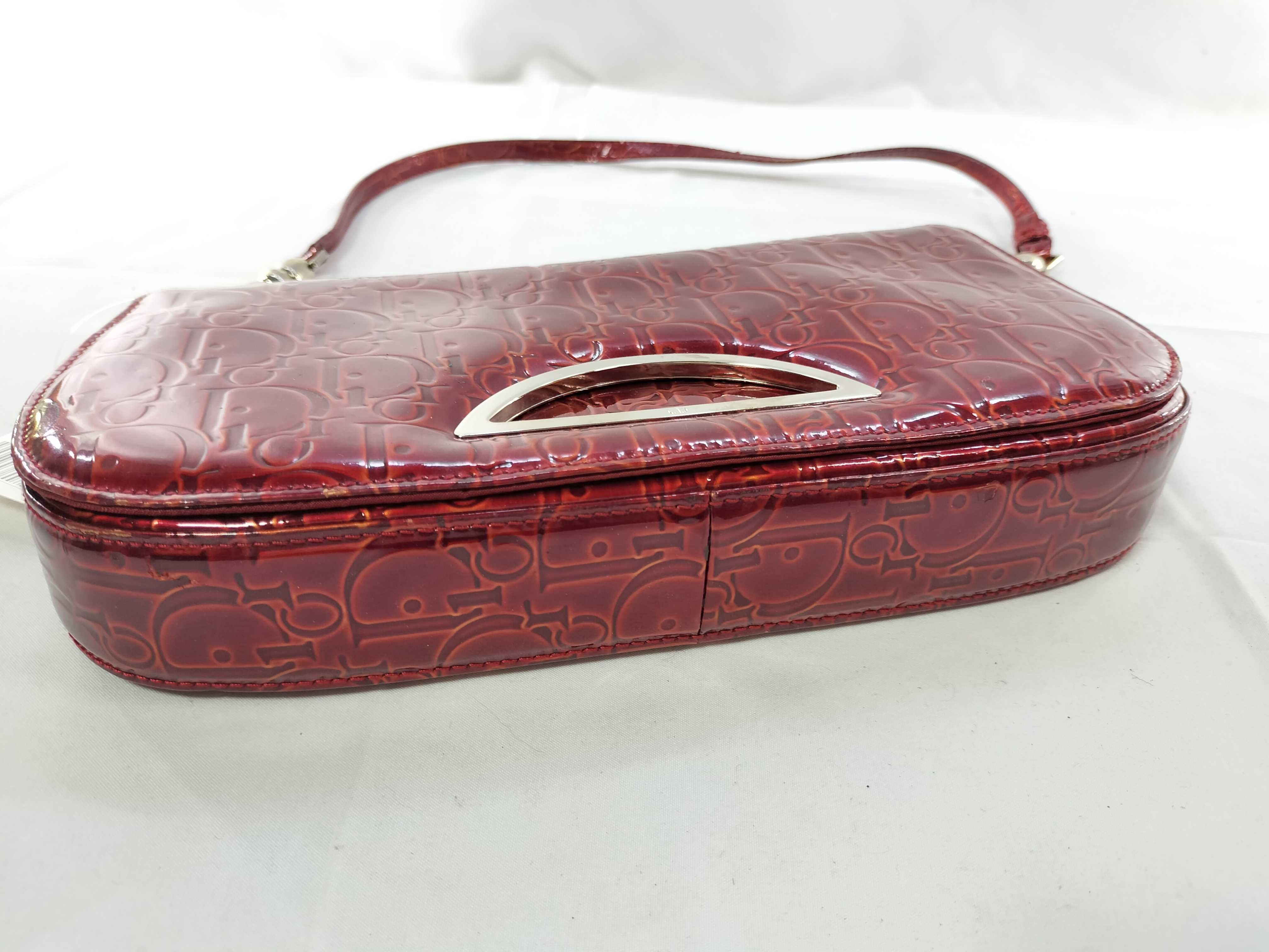 Trotter One-Shoulder Enamel Shoulder Bag — view 7