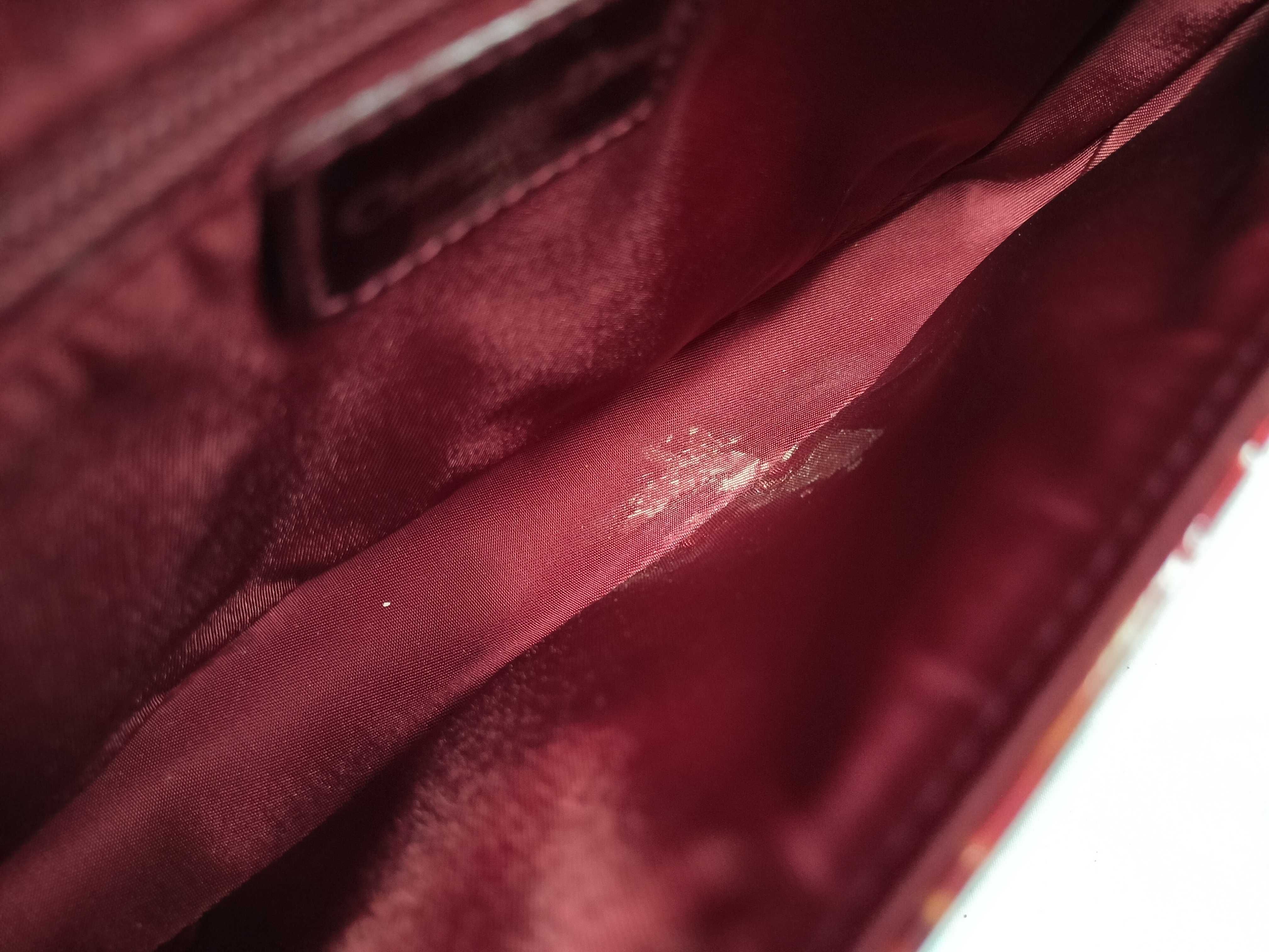 Trotter One-Shoulder Enamel Shoulder Bag — view 10