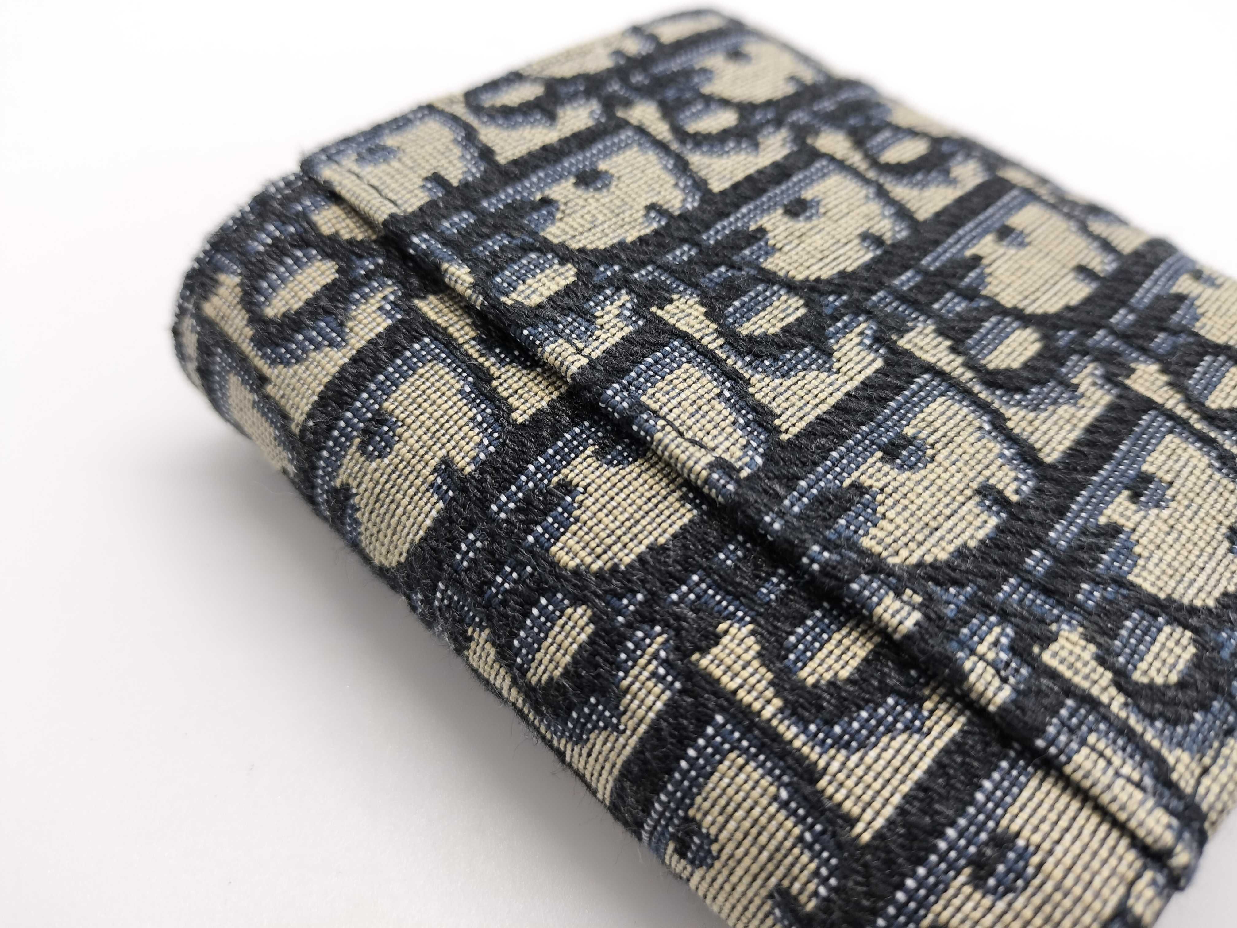 Trotter Saddle Lotus Wallet — view 13