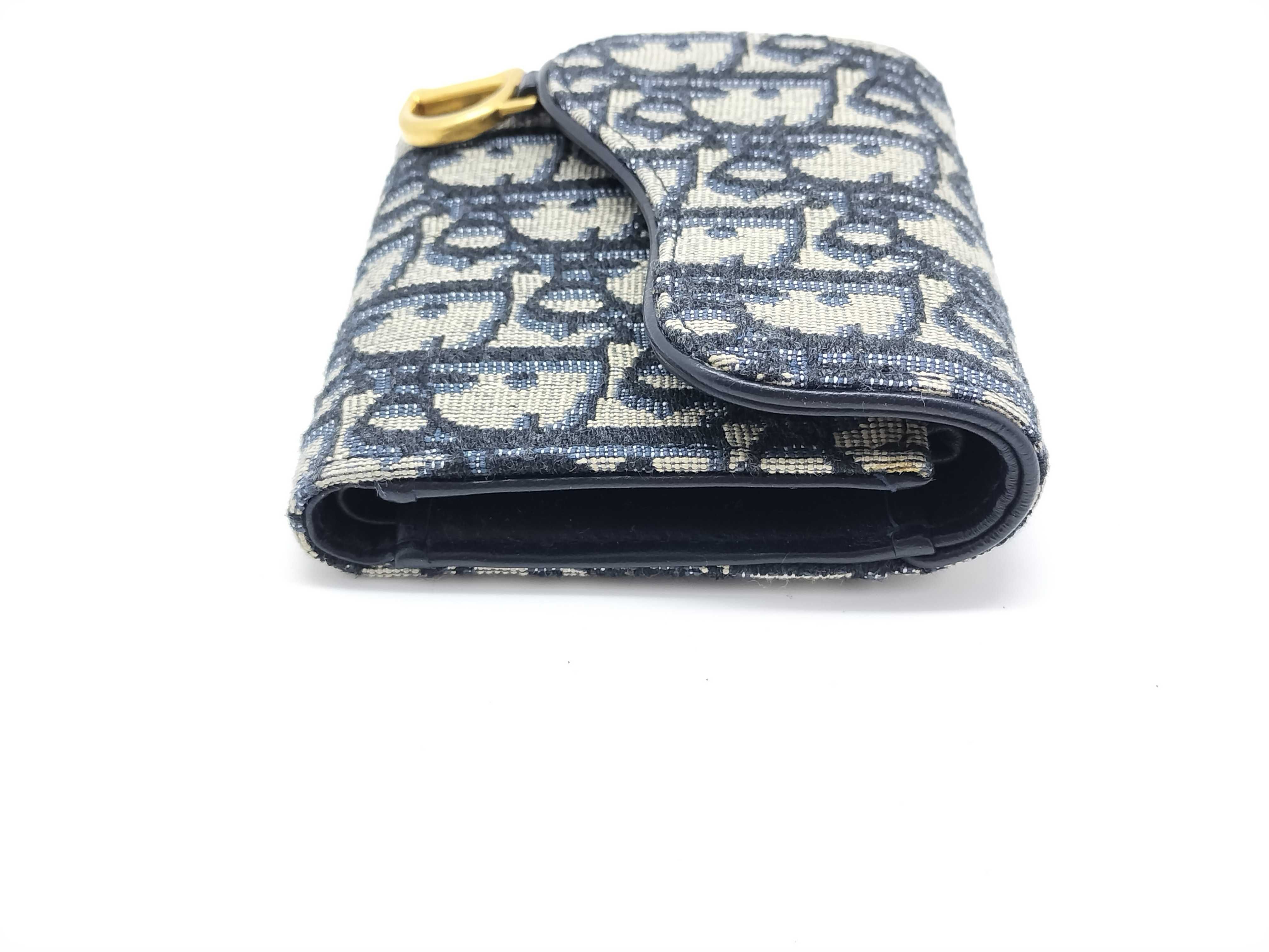 Trotter Saddle Lotus Wallet — view 5