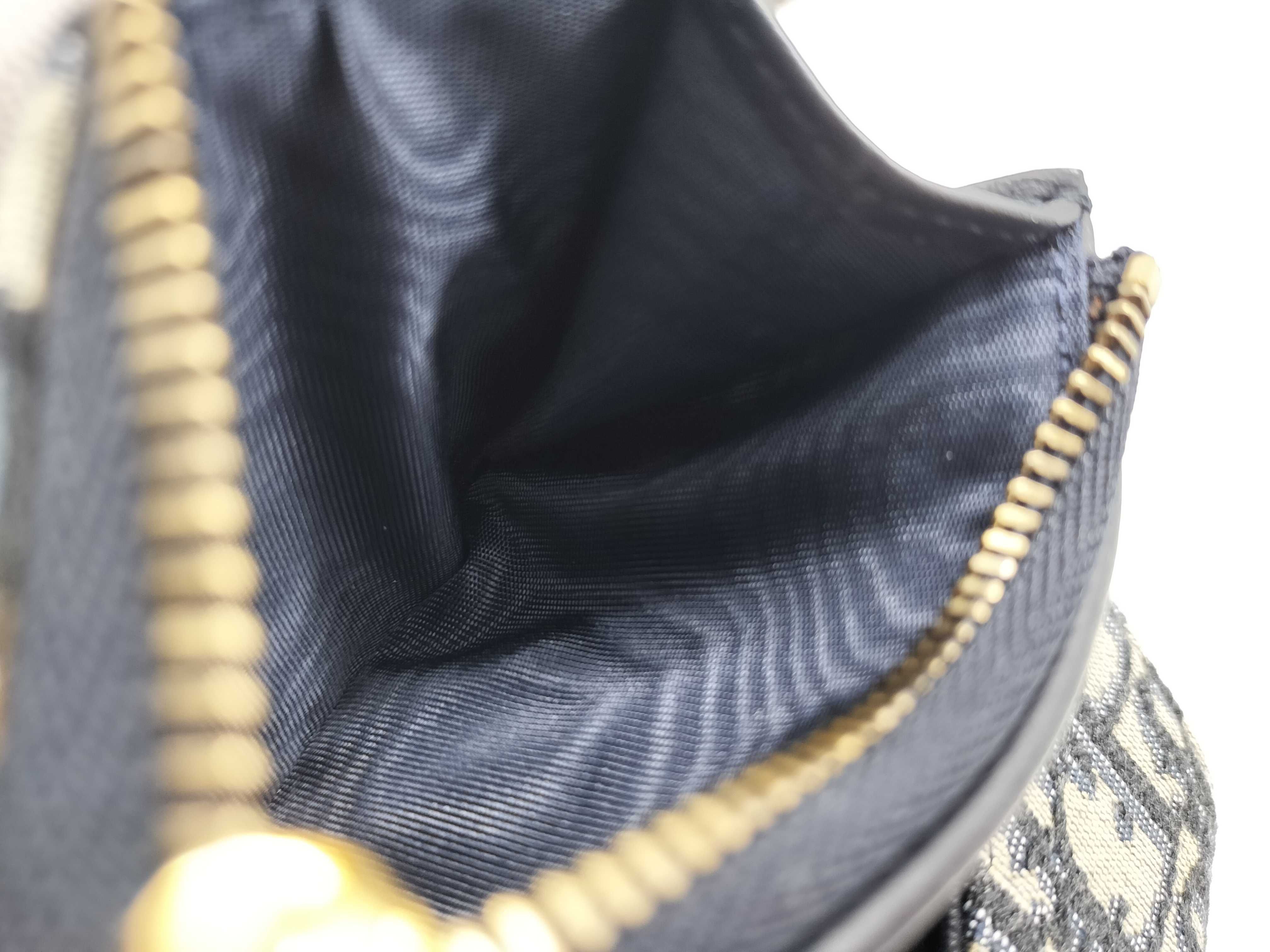Trotter Saddle Lotus Wallet — view 9