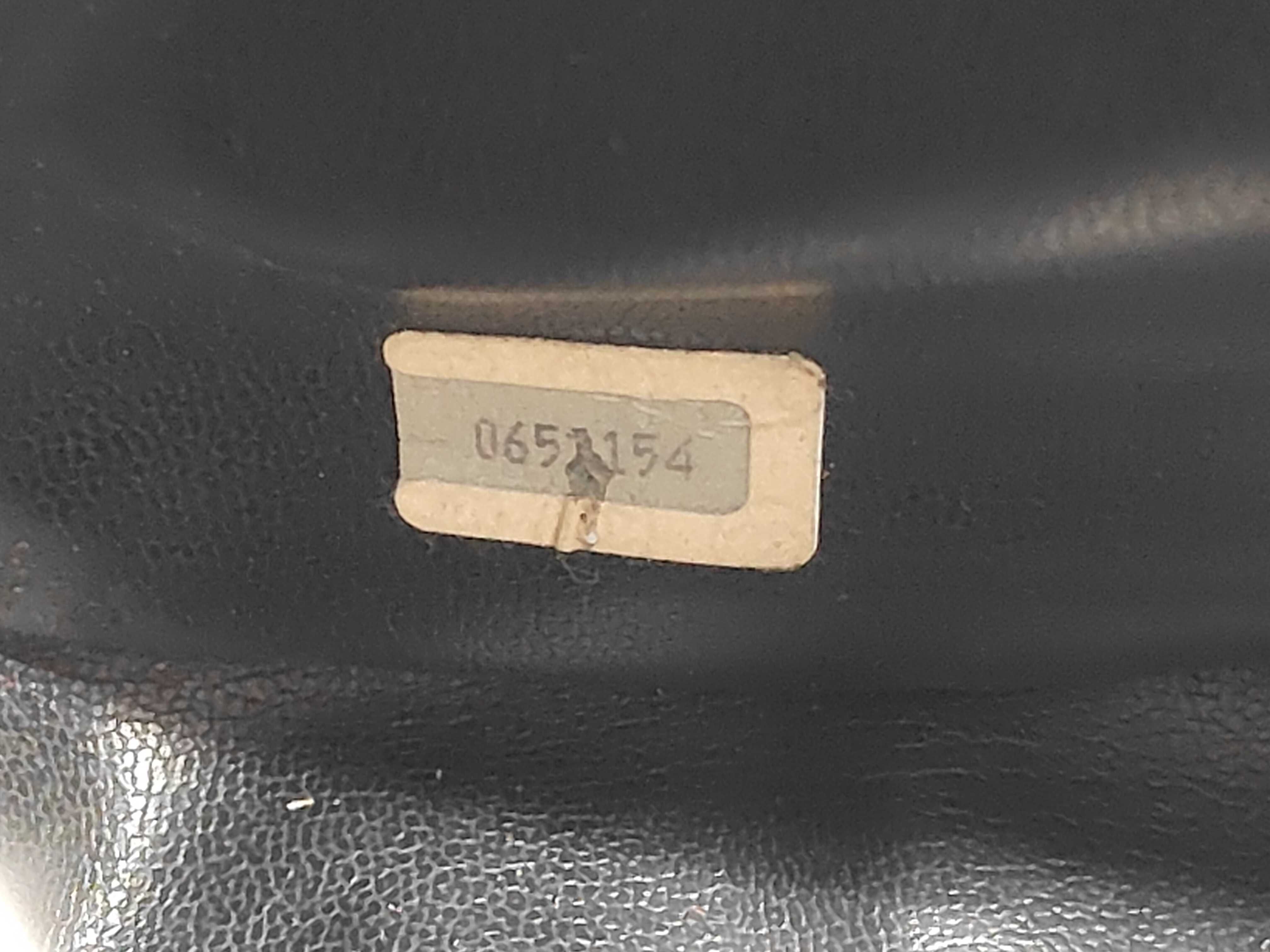 Bicolore Shoulder Bag — view 10