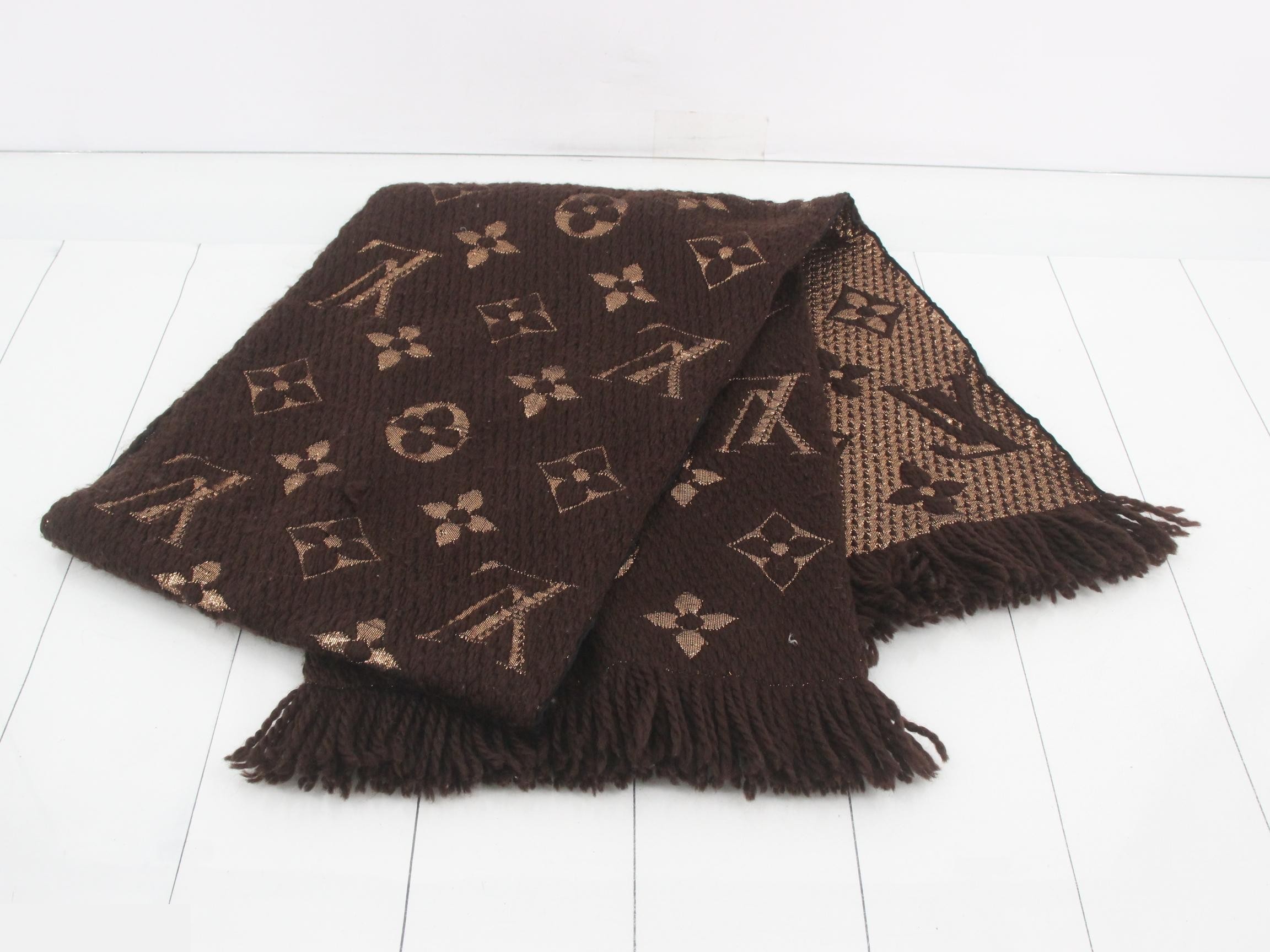 scarf, brown — view 3