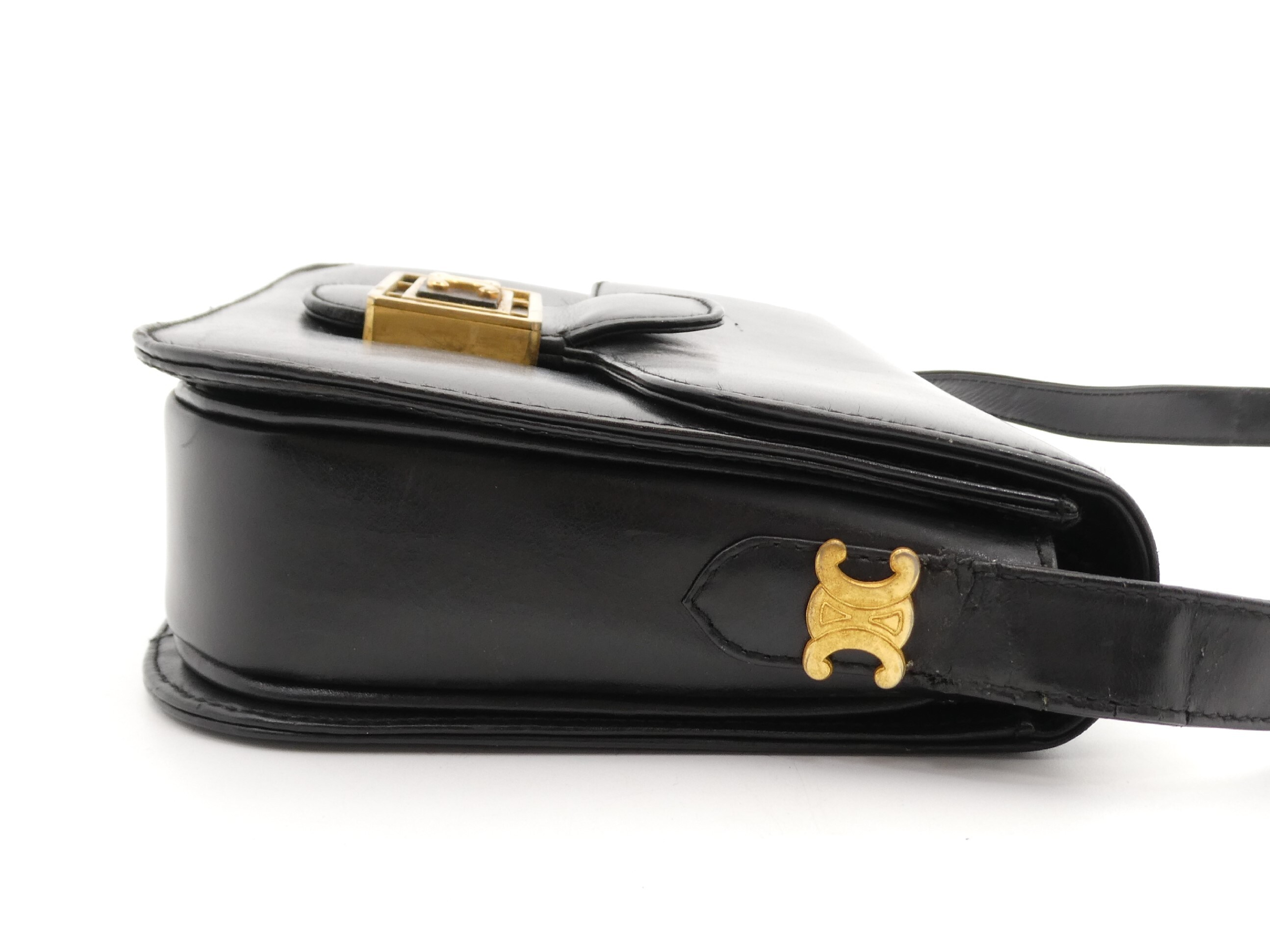 Triomphe Leather Shoulder Bag — view 4