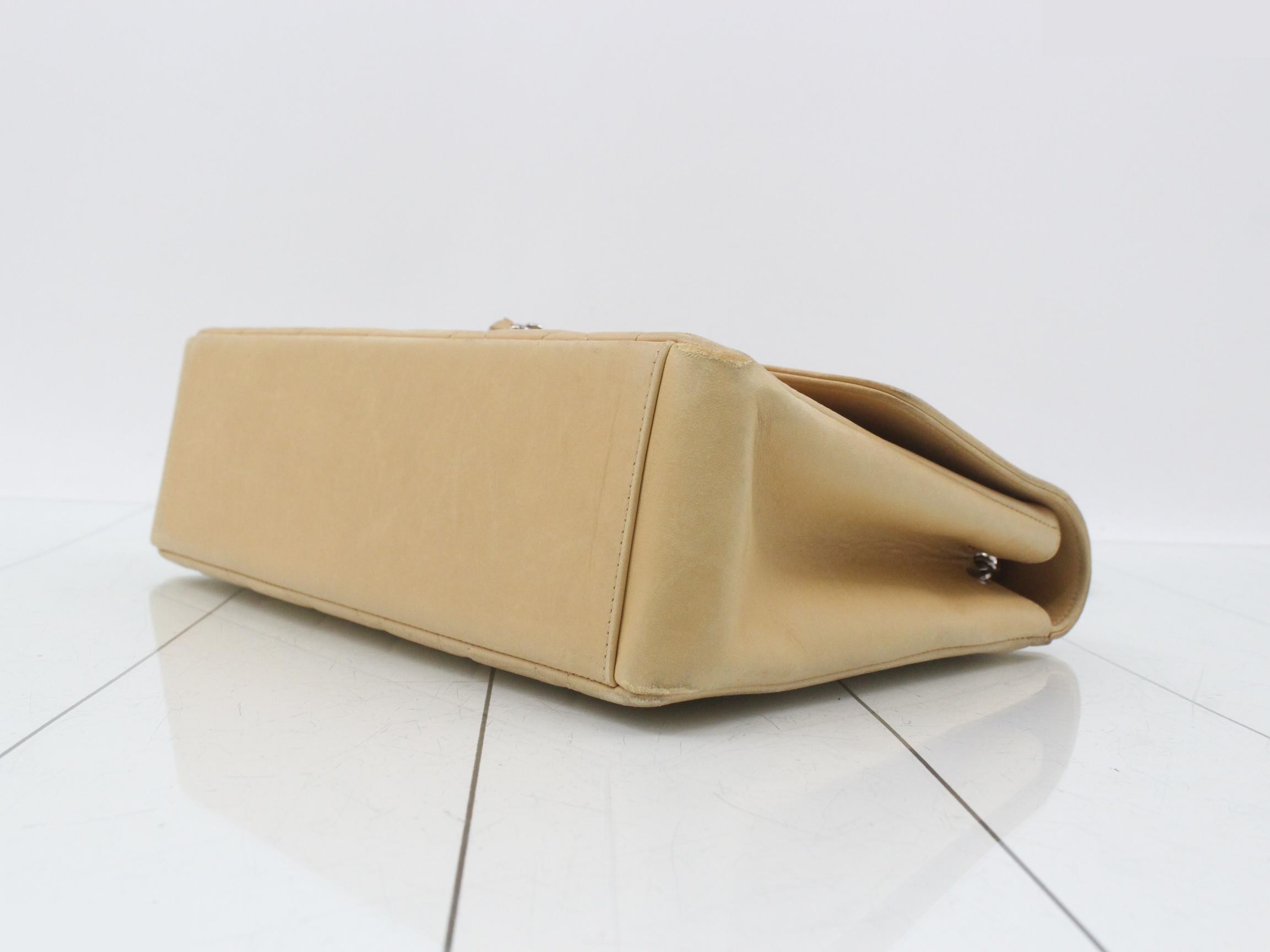 Matelassé Chain Shoulder Bag, Series 4 — view 6