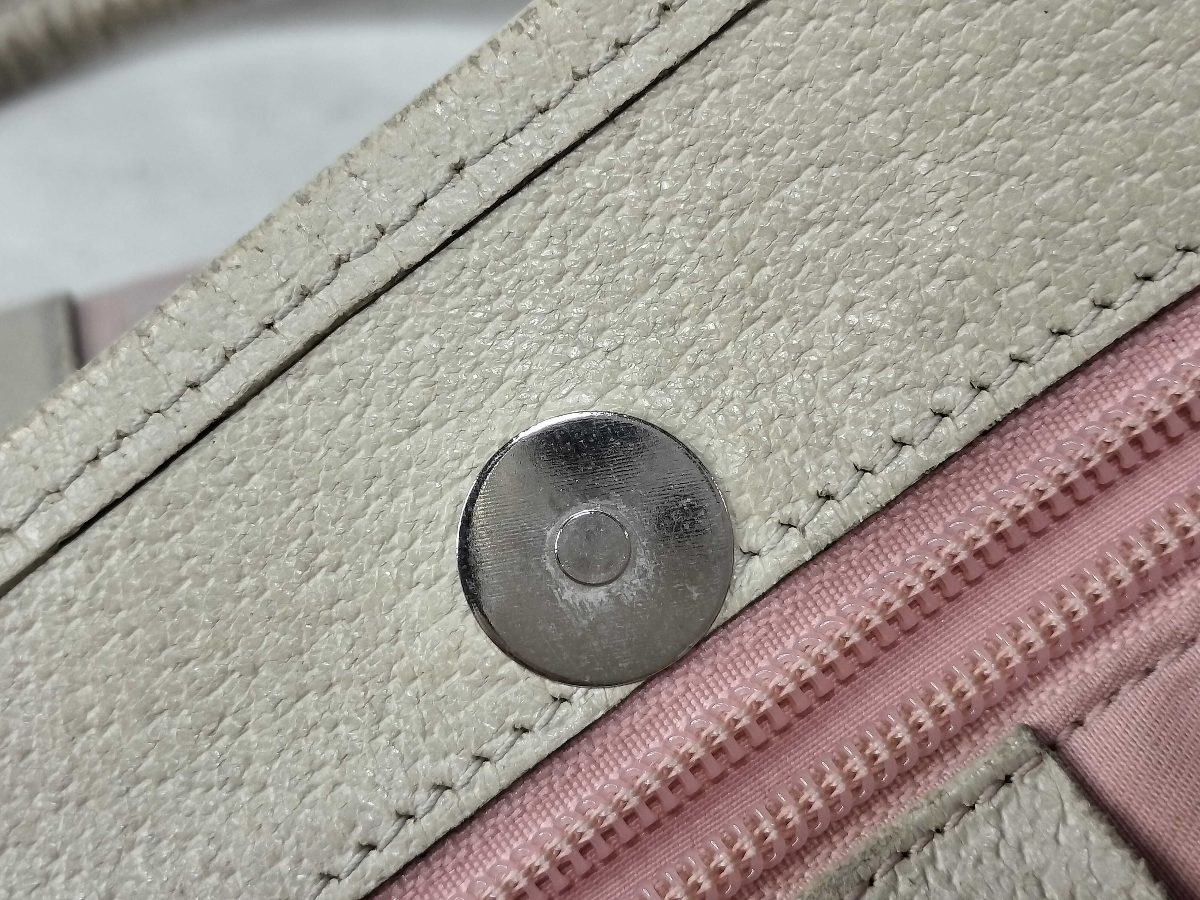 GG Canvas Tote Bag (Pink x White) — view 14