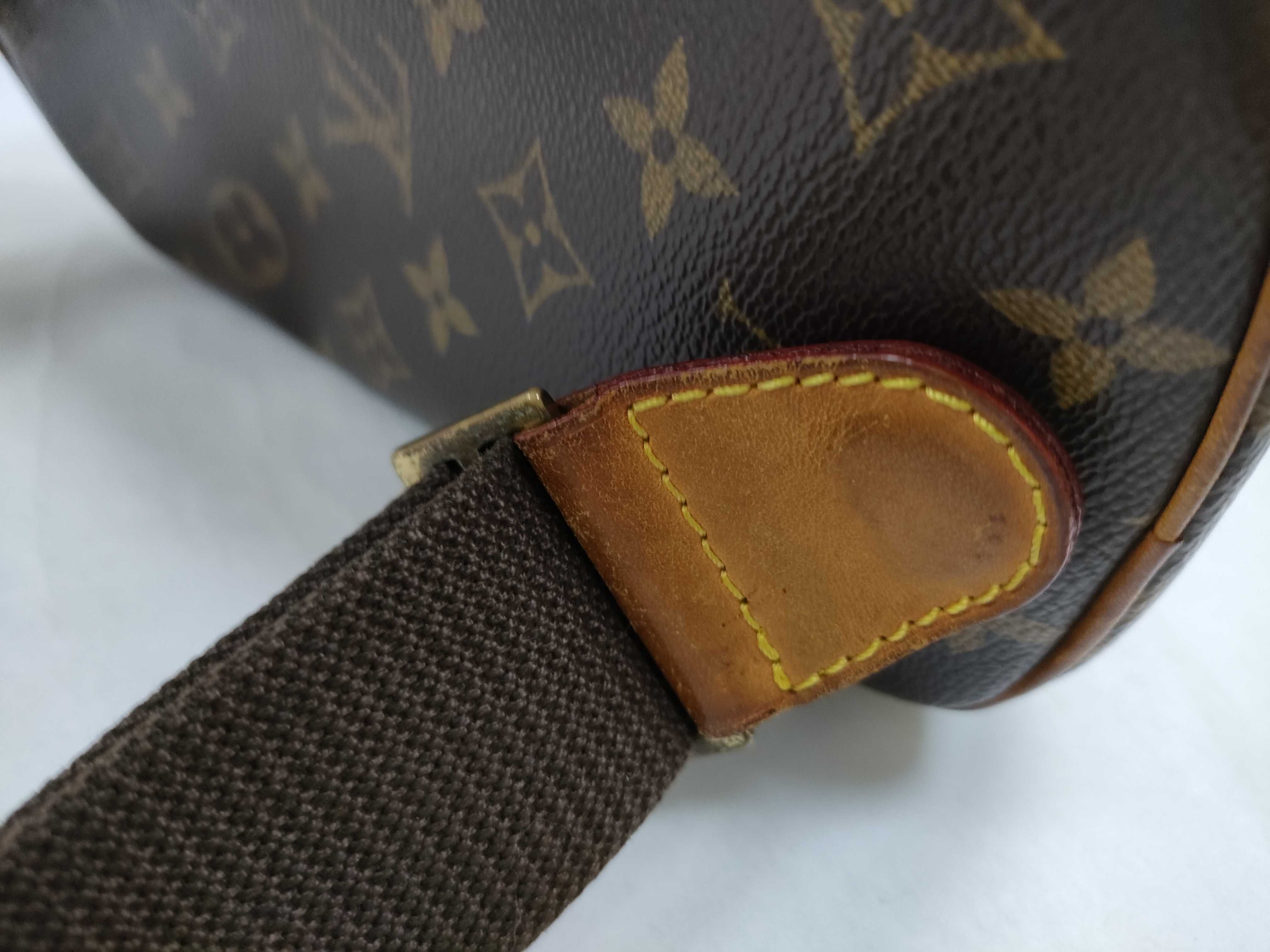 Monogram Louis Vuitton Pochette Gange Monogram Body Bag Shoulder Bag — view 5