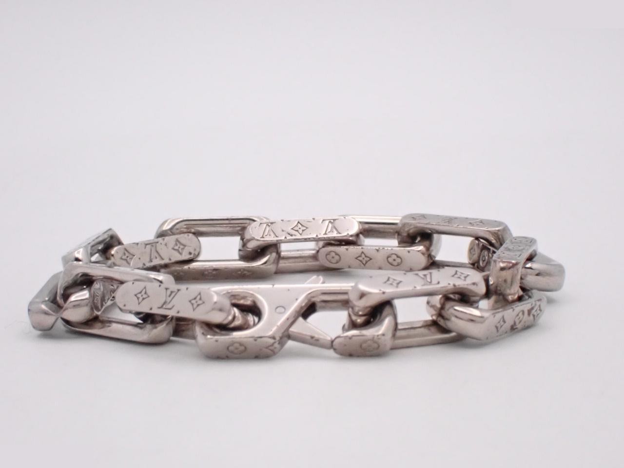 Monogram Collier silver chain, approximately 16.5 cm. — view 2