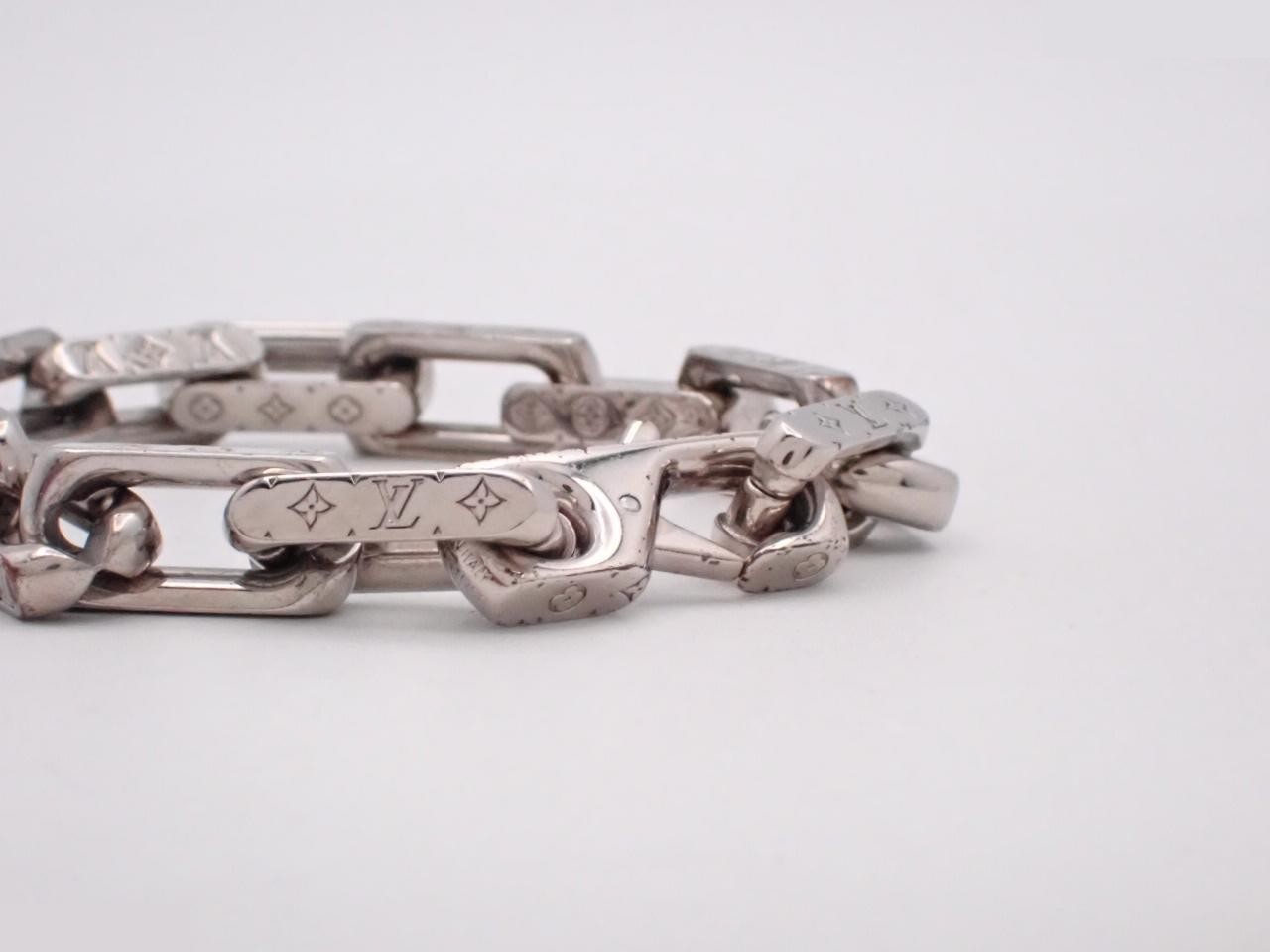 Monogram Collier silver chain, approximately 16.5 cm. — view 3