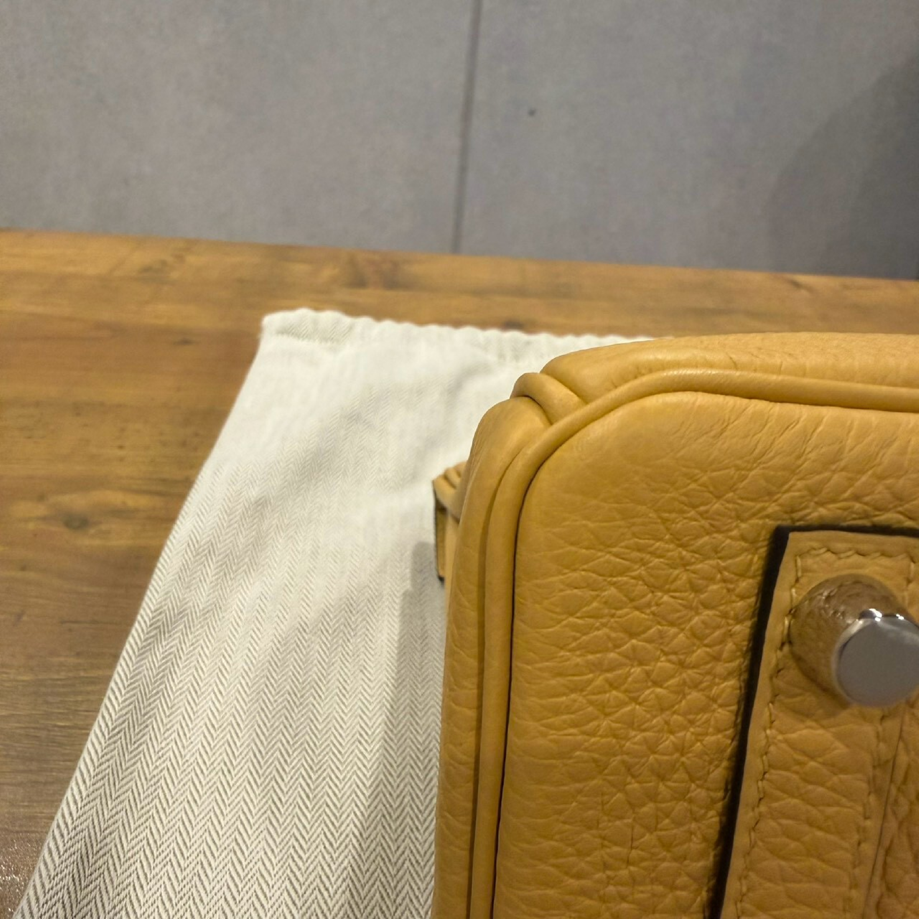 Birkin 25 Paille Togo Silver Hardware G Handbag — view 10