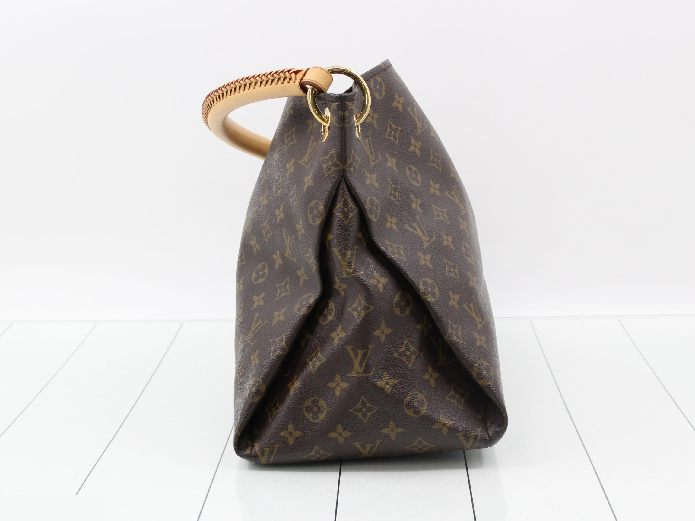 Monogram Artsy MM Shoulder Bag — view 3