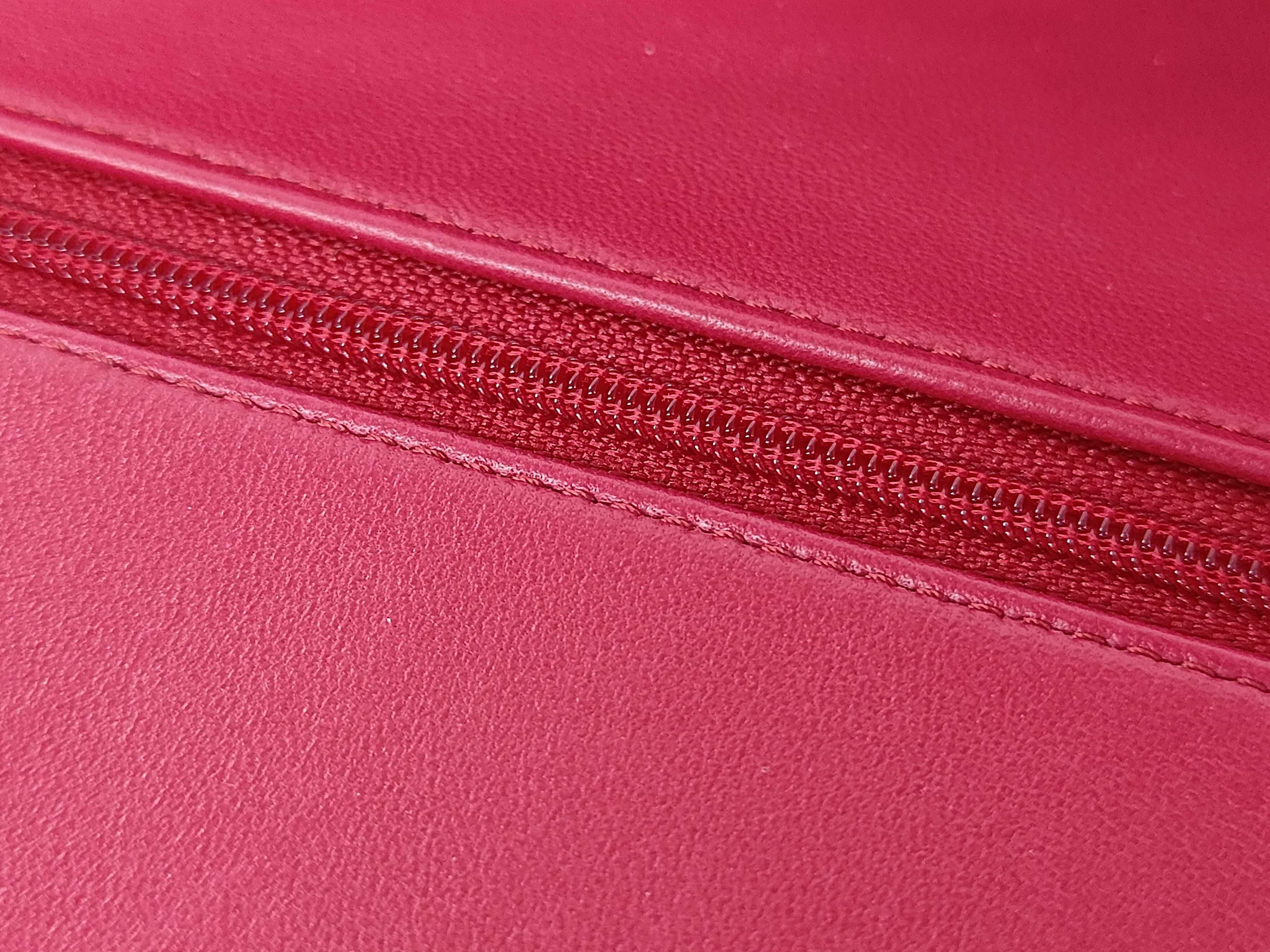 Matelassé Double Flap Chain Shoulder Bag, Red Lambskin, Gold Hardware. — view 8