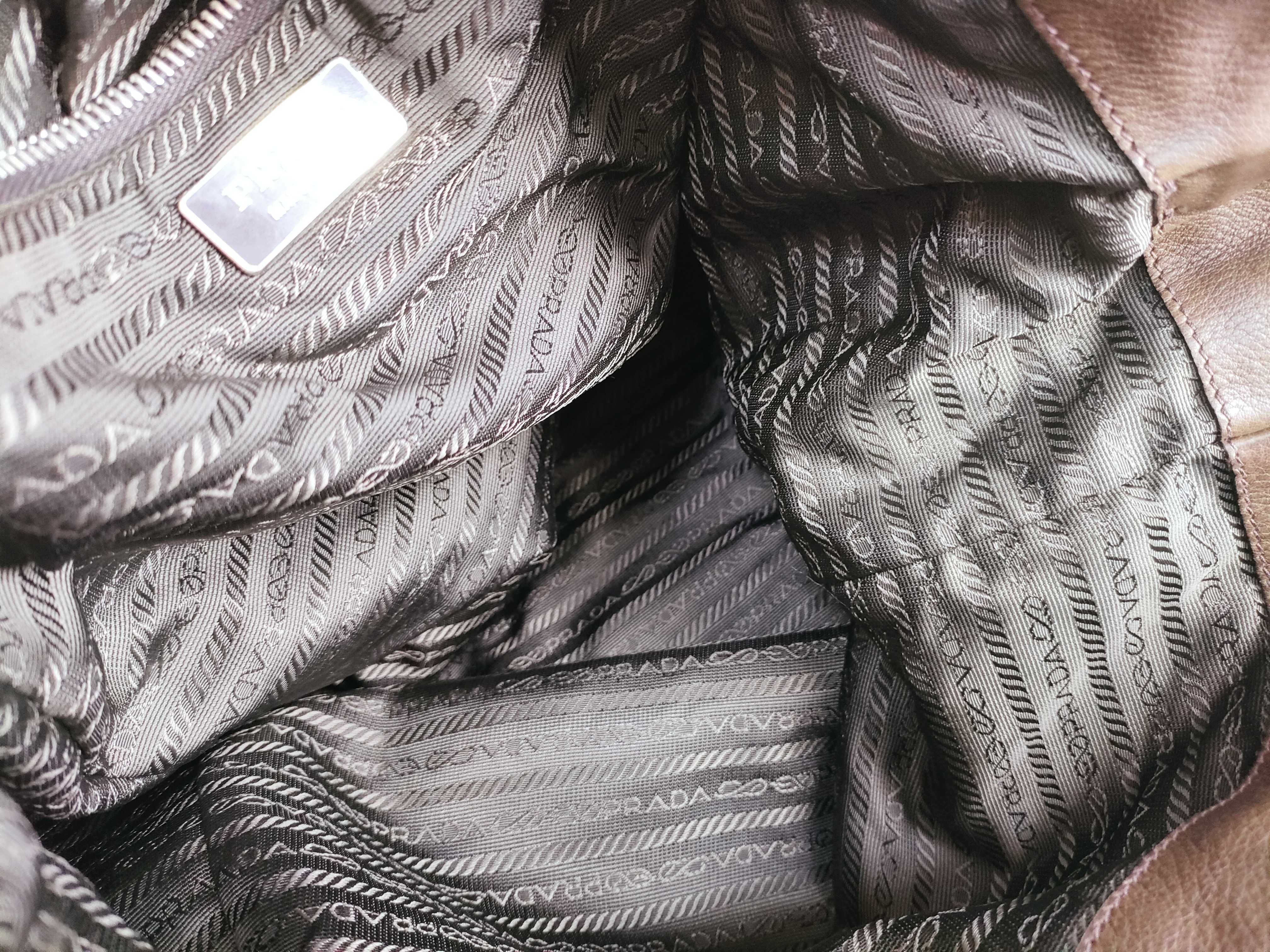 All-Leather Shoulder Bag — view 11