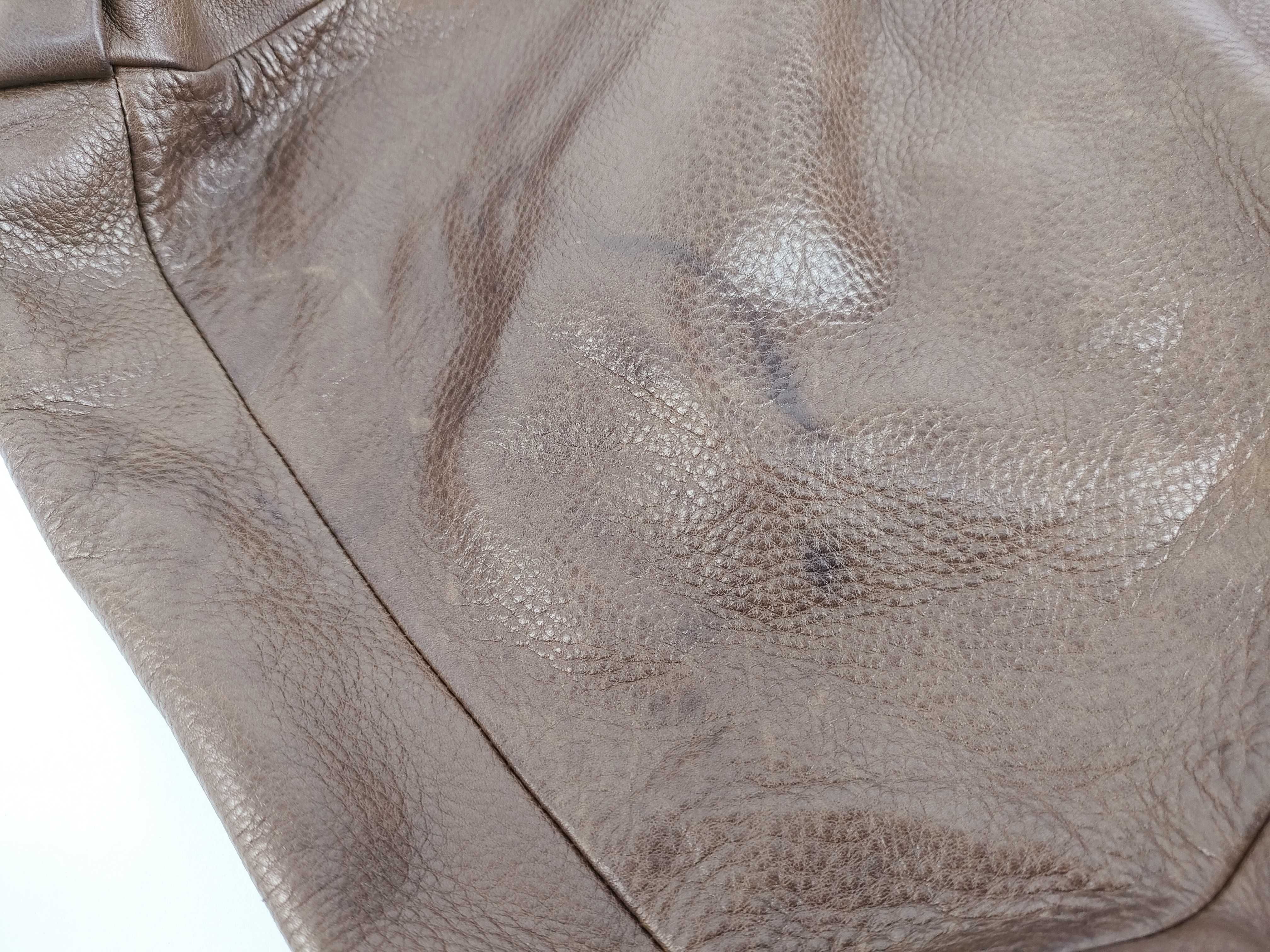All-Leather Shoulder Bag — view 15