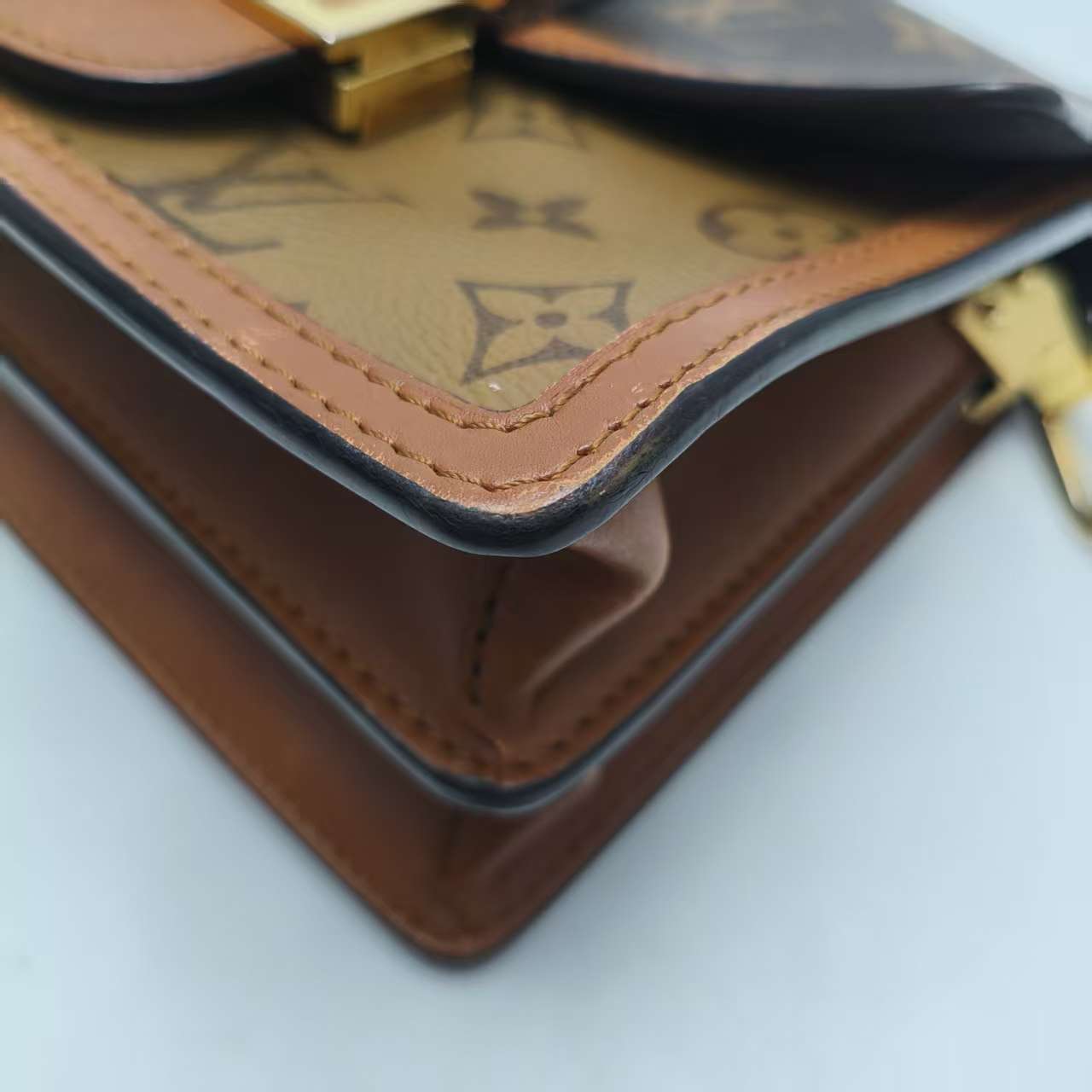 【*Shipped from: China*】LOUIS VUITTON Dauphiné PU Shoulder Bag — view 8