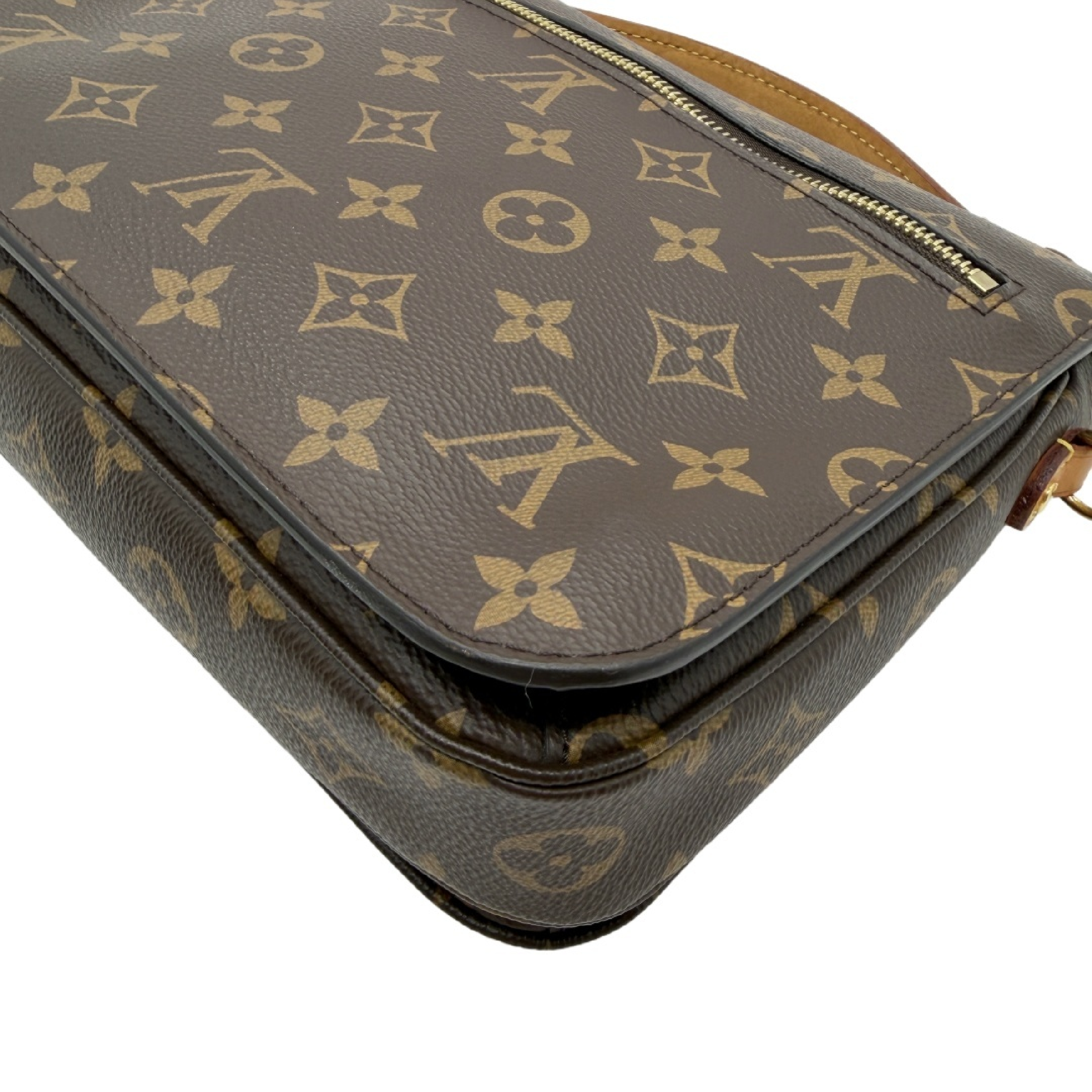 Monogram Pochette Metis 2-way Shoulder Bag — view 9