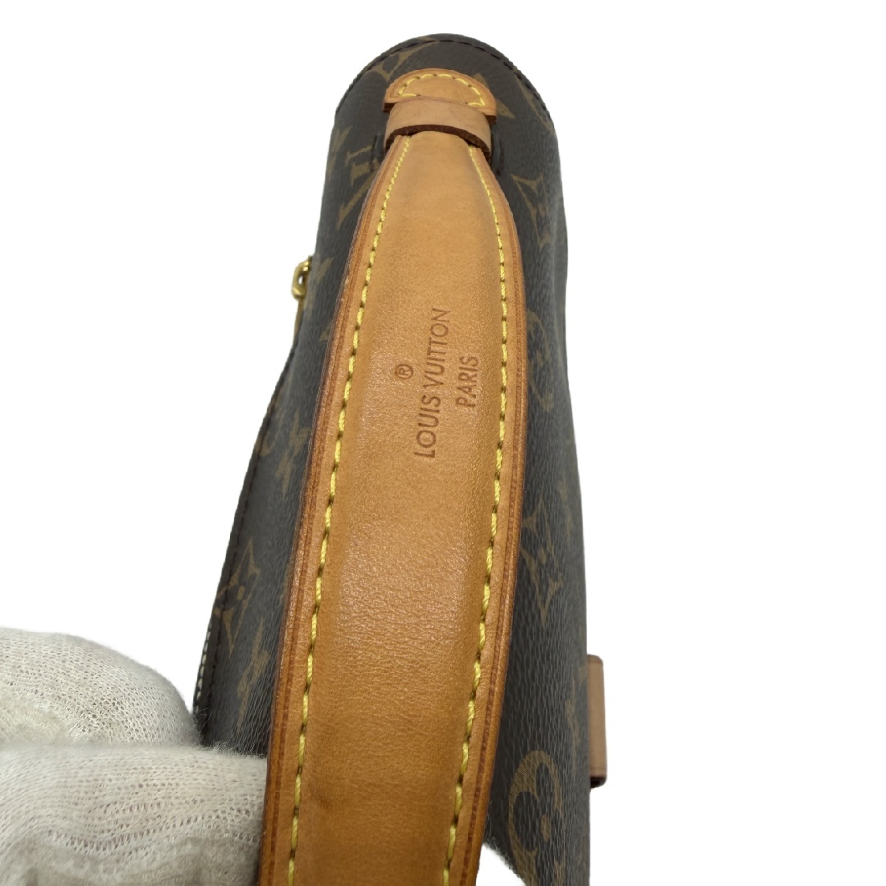 Monogram Pochette Metis 2-way Shoulder Bag — view 10