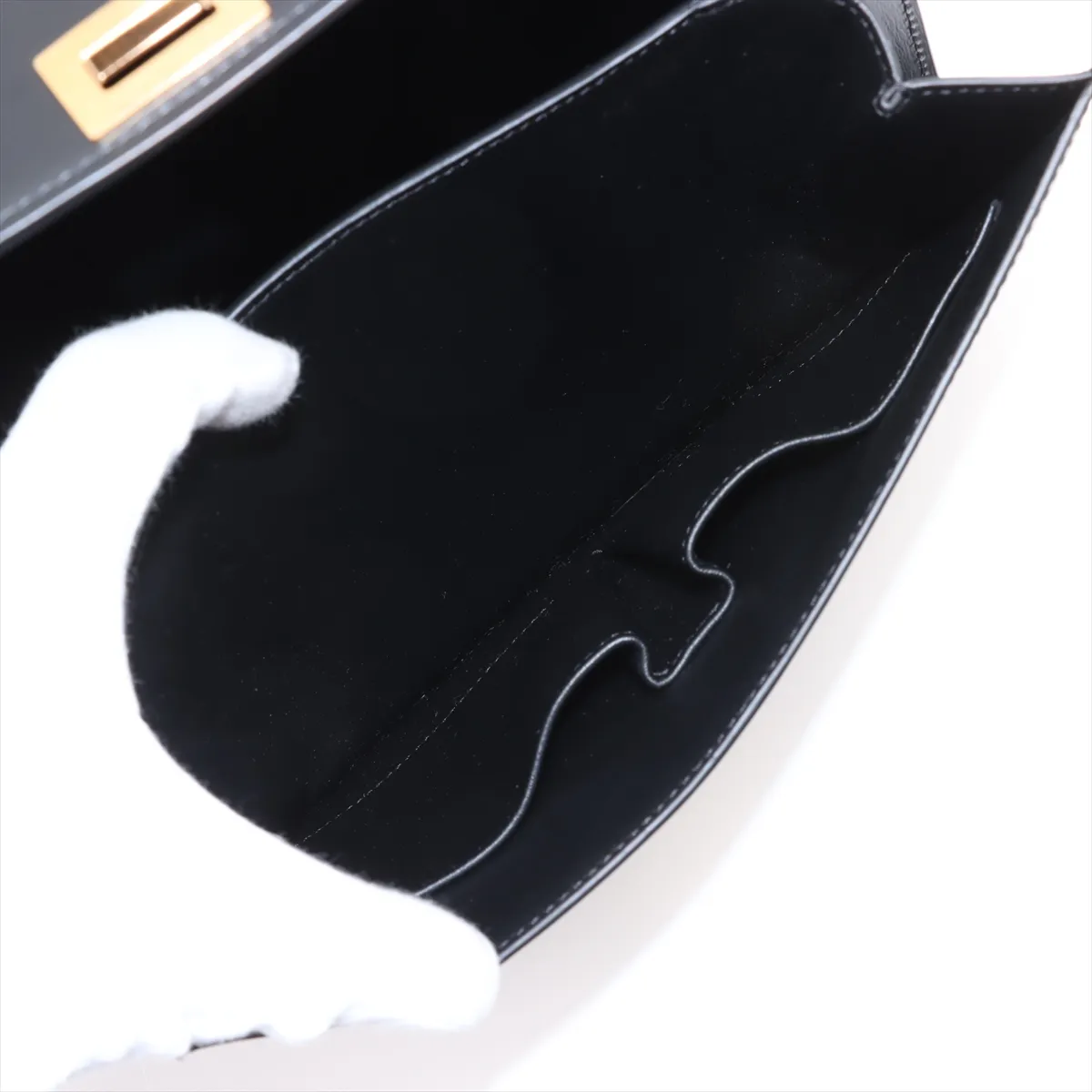 Classic Box Leather Shoulder Bag Black — view 7