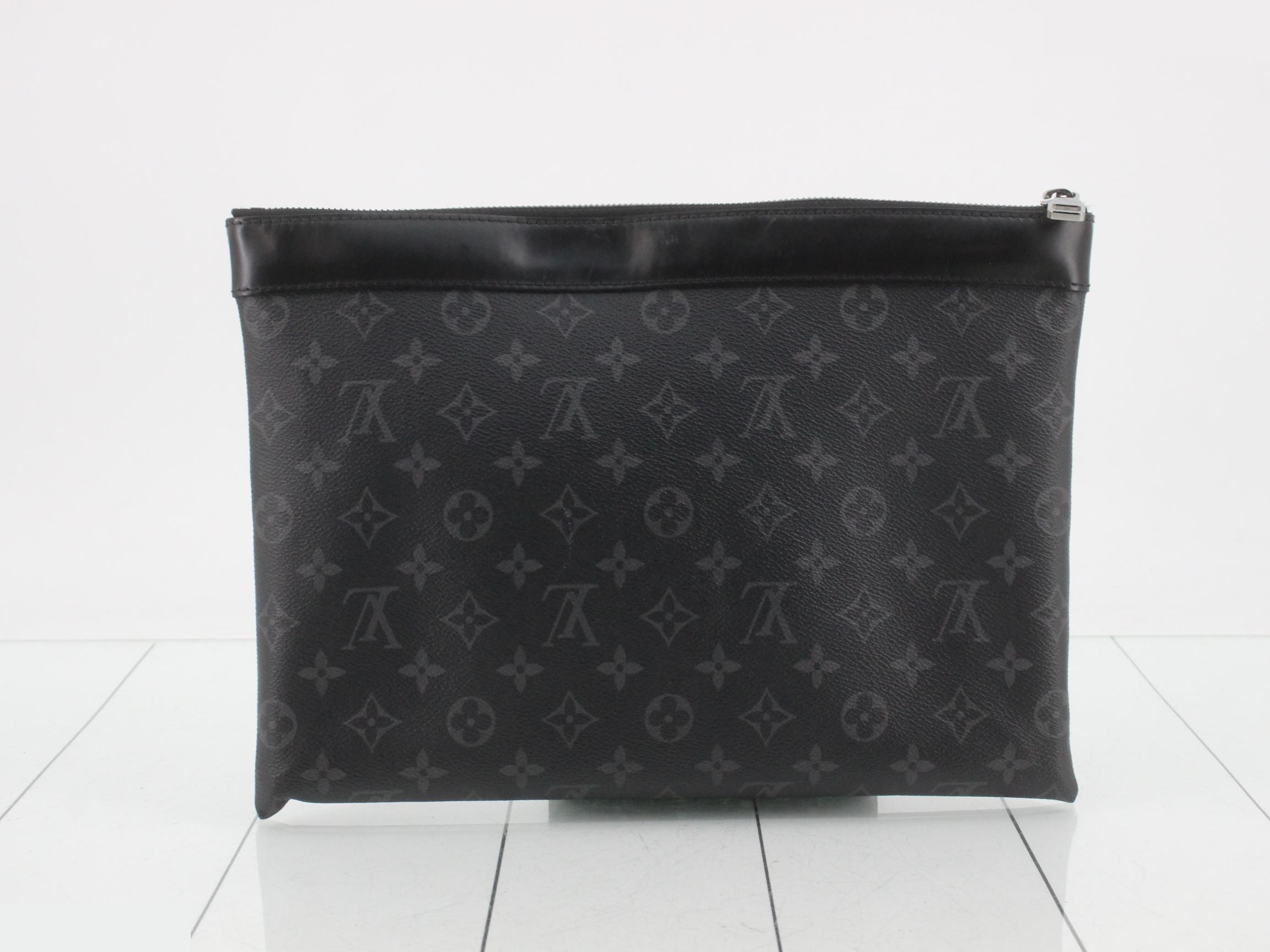 LV Monogram Eclipse Pochette Discovery Second Bag — view 2