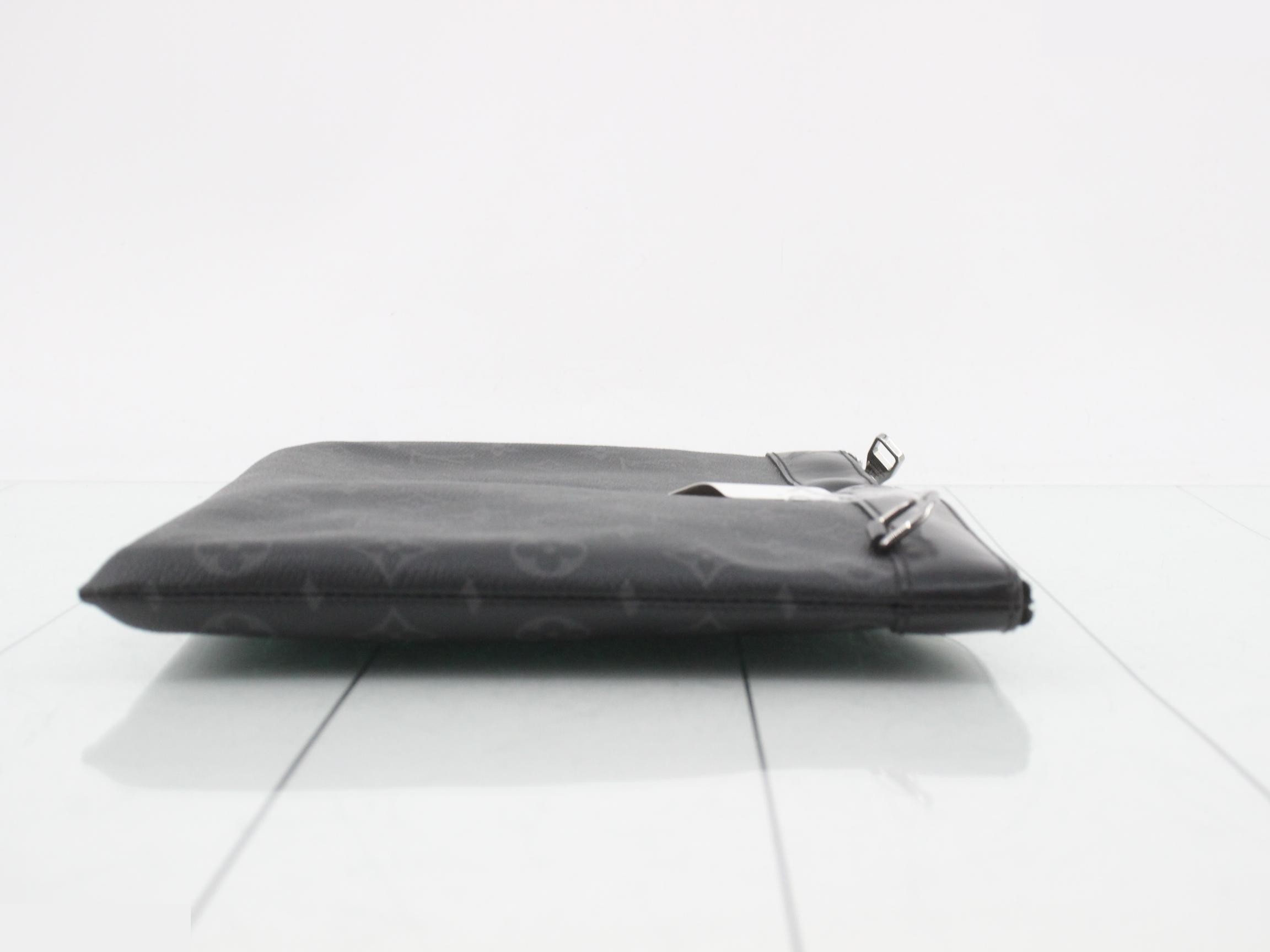 LV Monogram Eclipse Pochette Discovery Second Bag — view 3