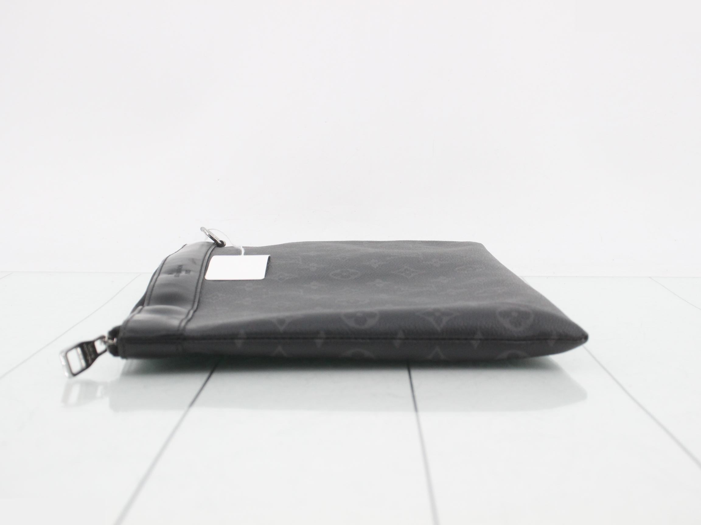 LV Monogram Eclipse Pochette Discovery Second Bag — view 4