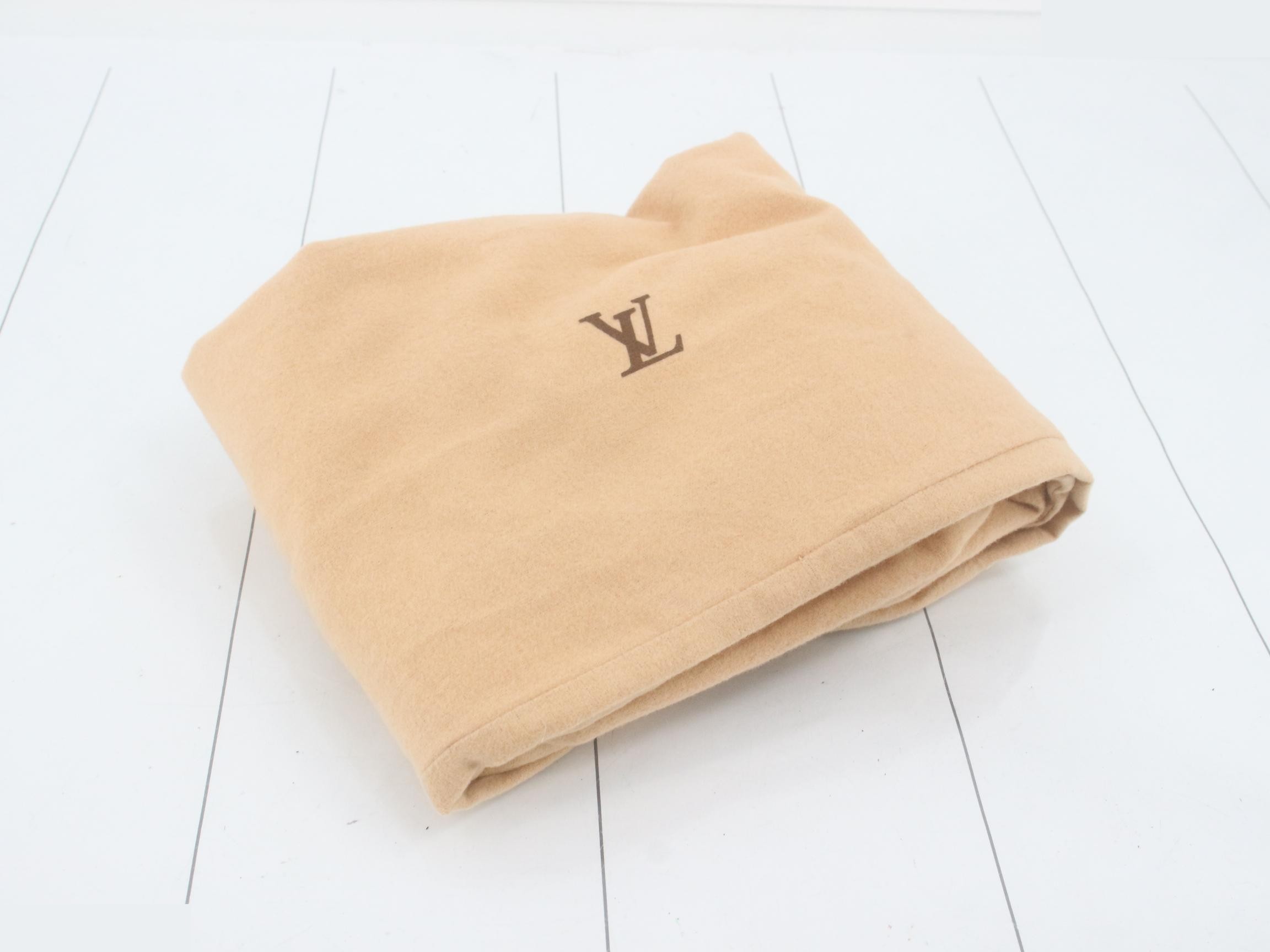 Epi Saint-Jacques Shopping Tassili Yellow Tote Bag — view 7