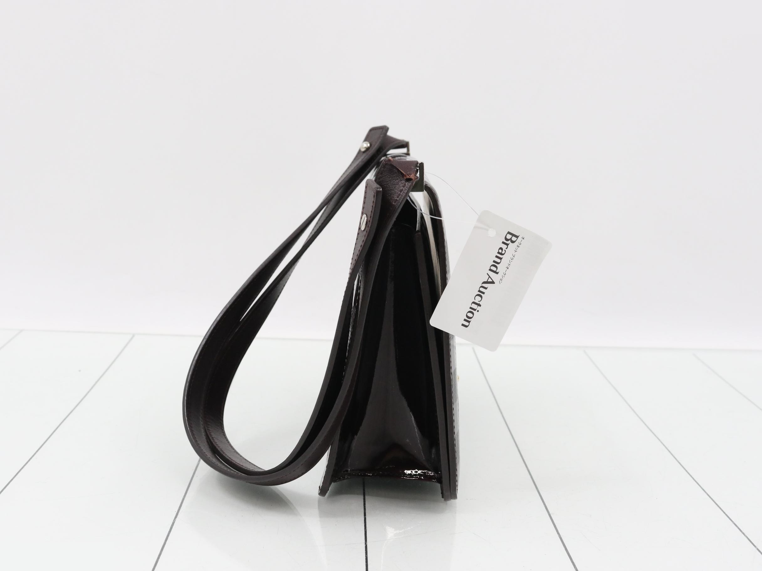 Damier Vernis Cabaret Carmine Shoulder Bag — view 4