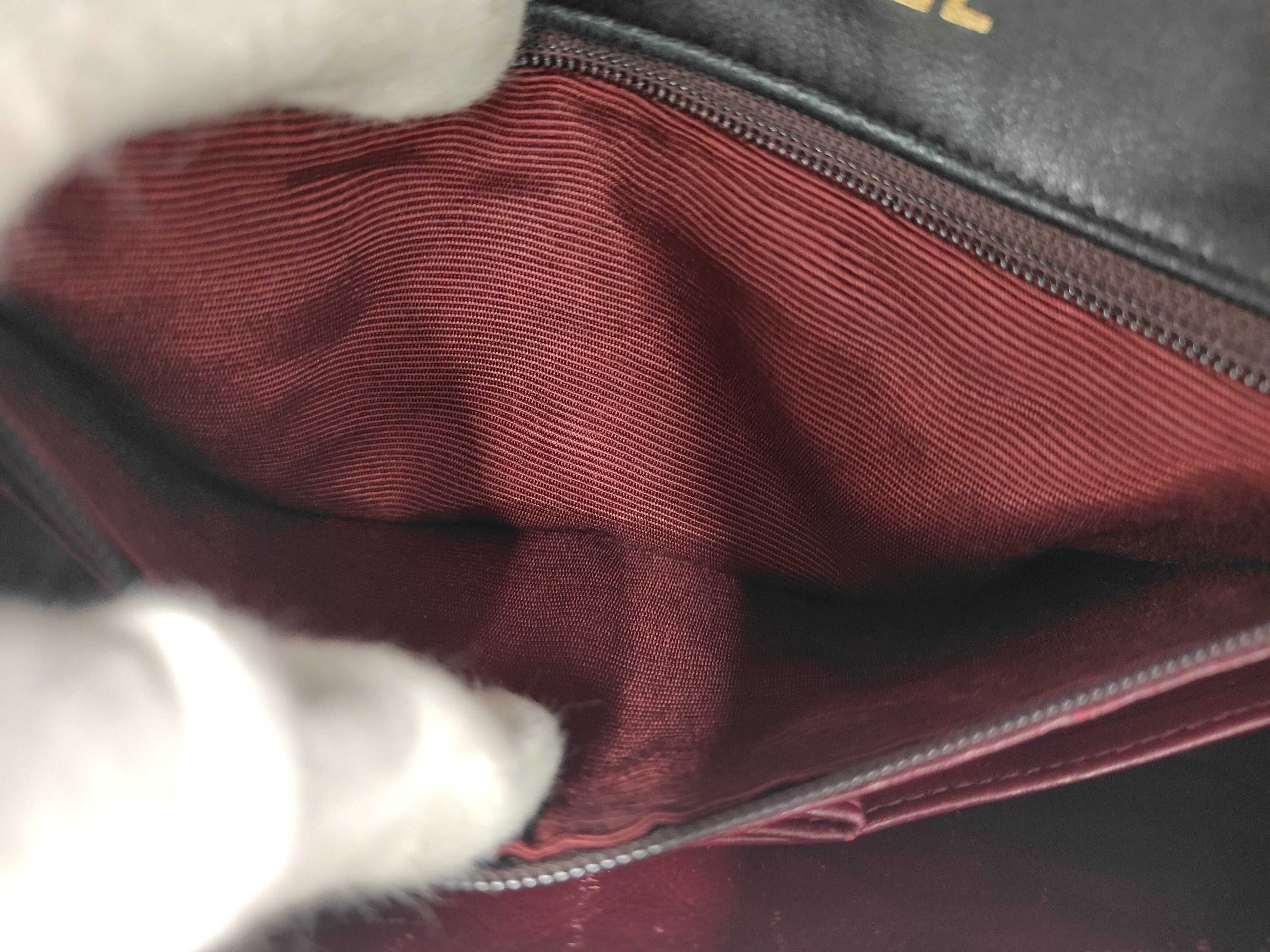 Matelassé Lambskin Single Flap Turnlock Shoulder Bag (Serial Number 1) - Zipper Damaged — view 11