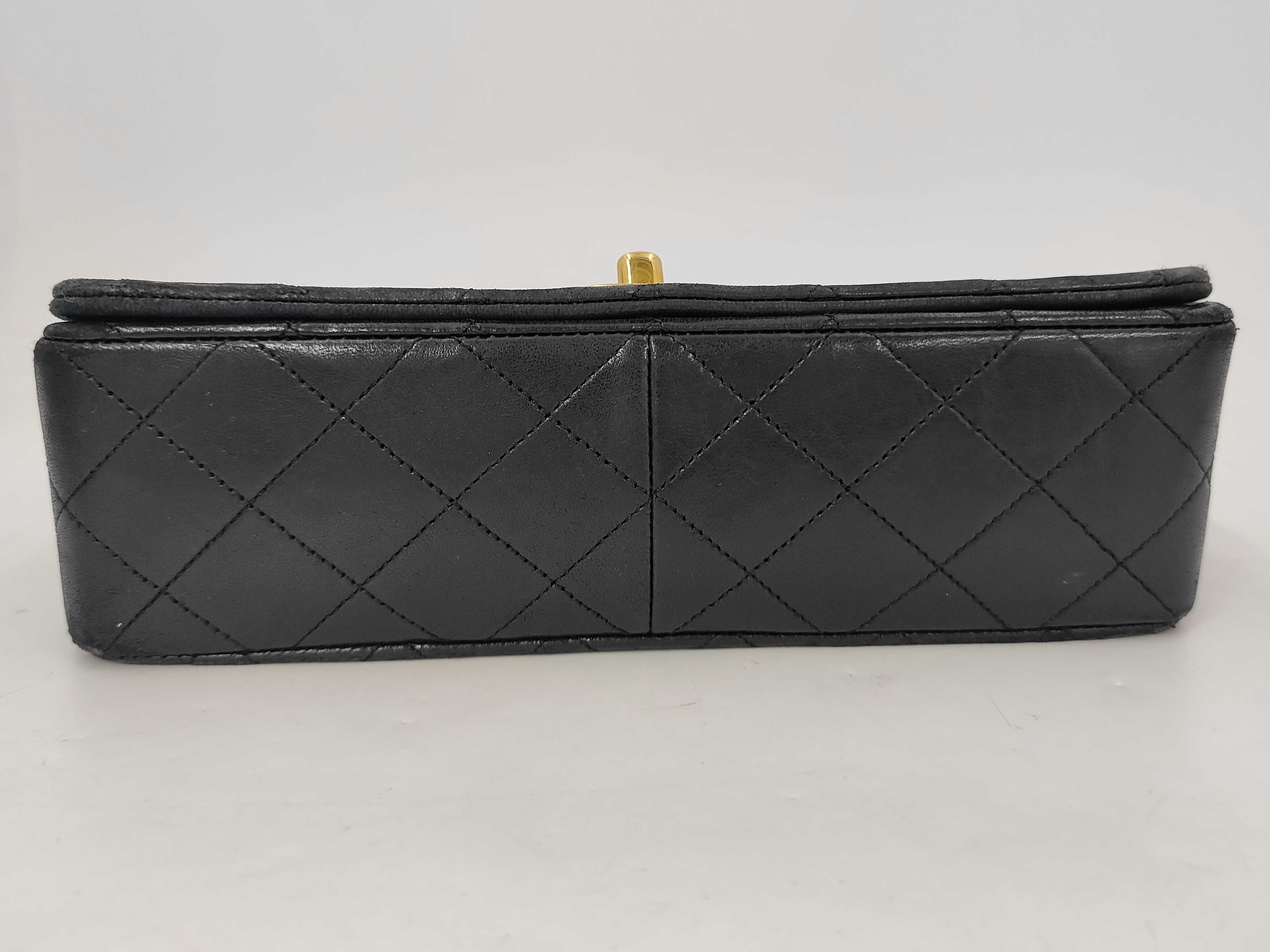 Matelassé Lambskin Single Flap Turnlock Shoulder Bag (Serial Number 1) - Zipper Damaged — view 4