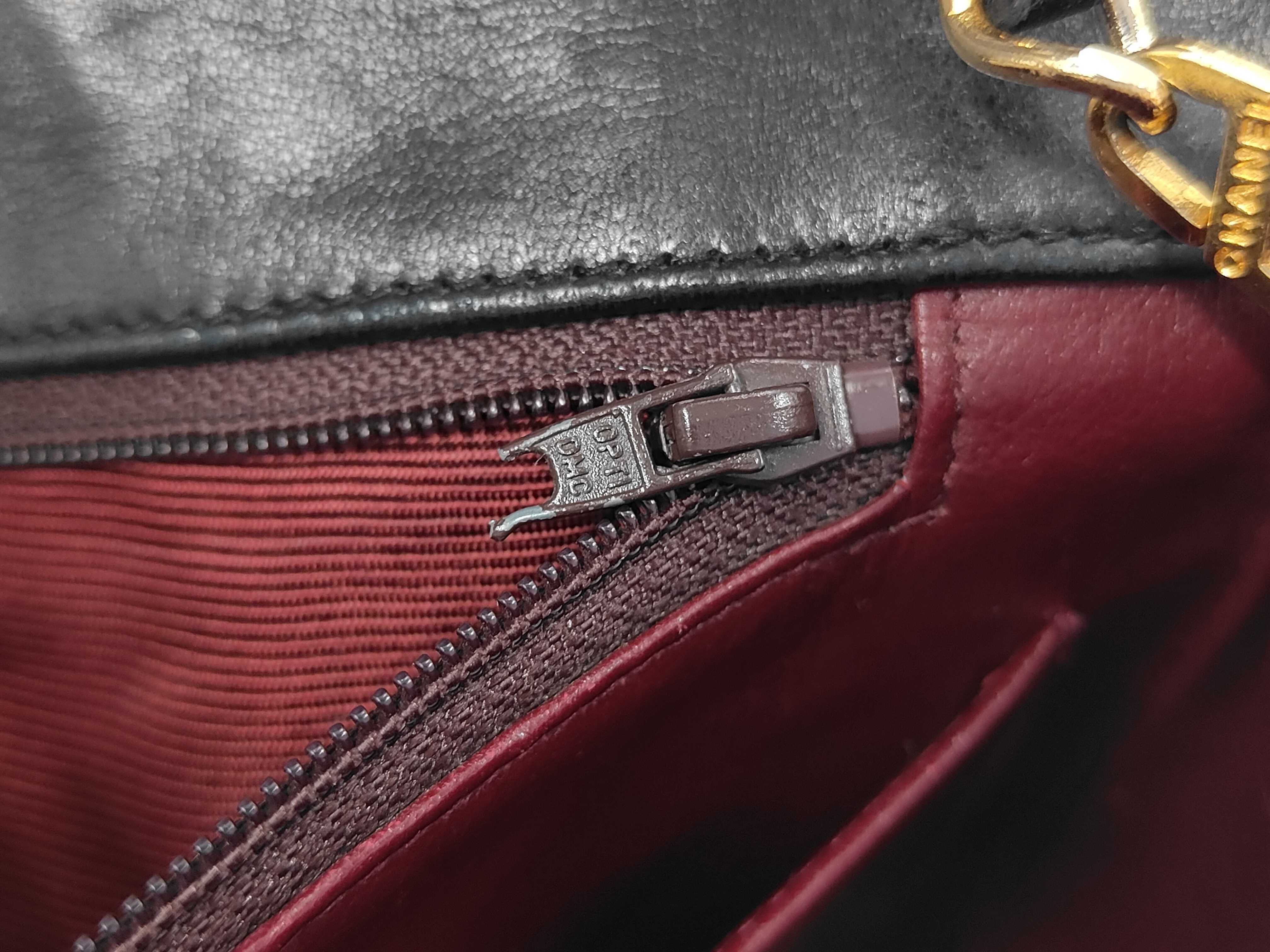 Matelassé Lambskin Single Flap Turnlock Shoulder Bag (Serial Number 1) - Zipper Damaged — view 10