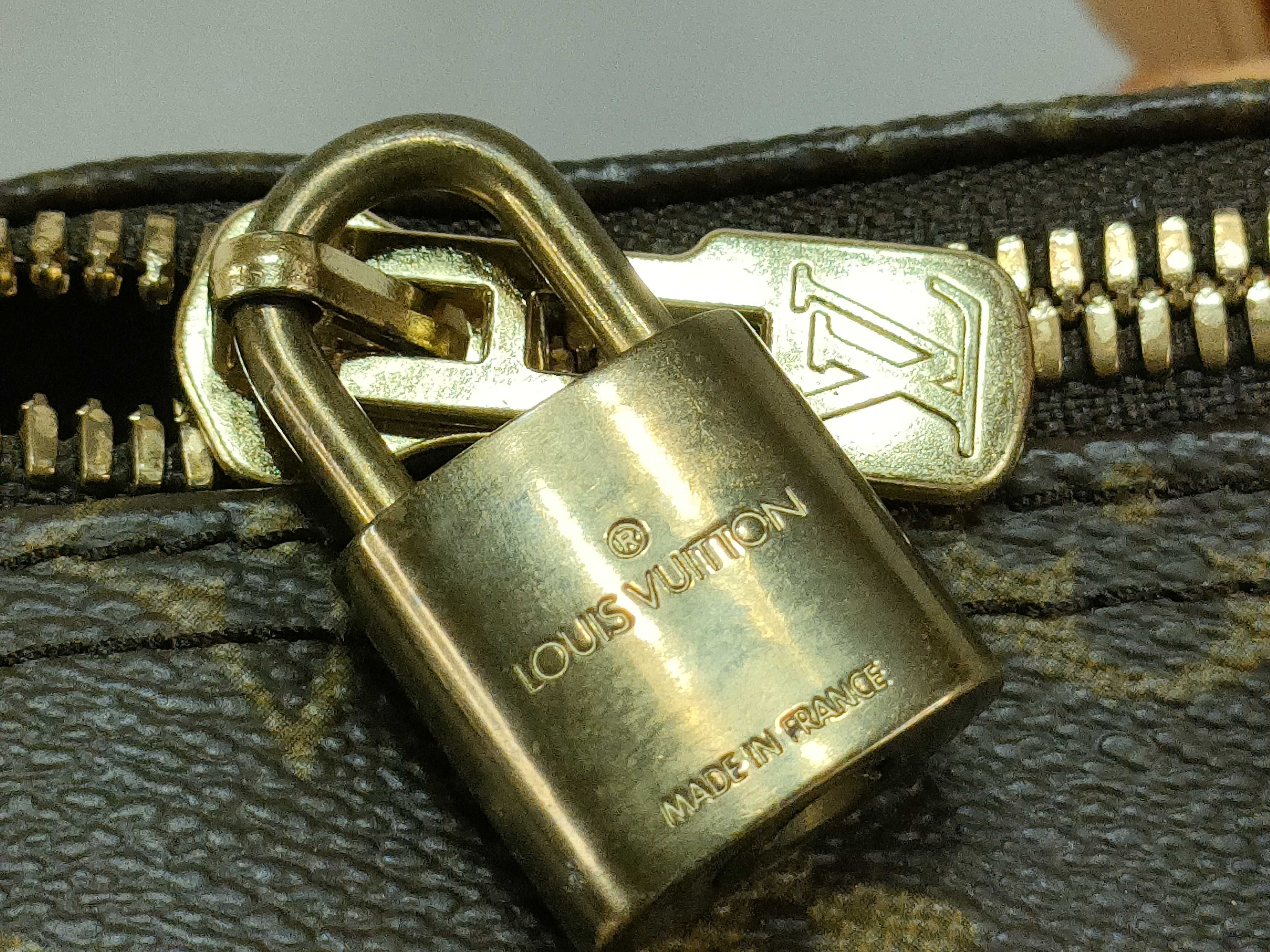 Monogram Keepall Bandoulière 55 Boston Bag — view 12