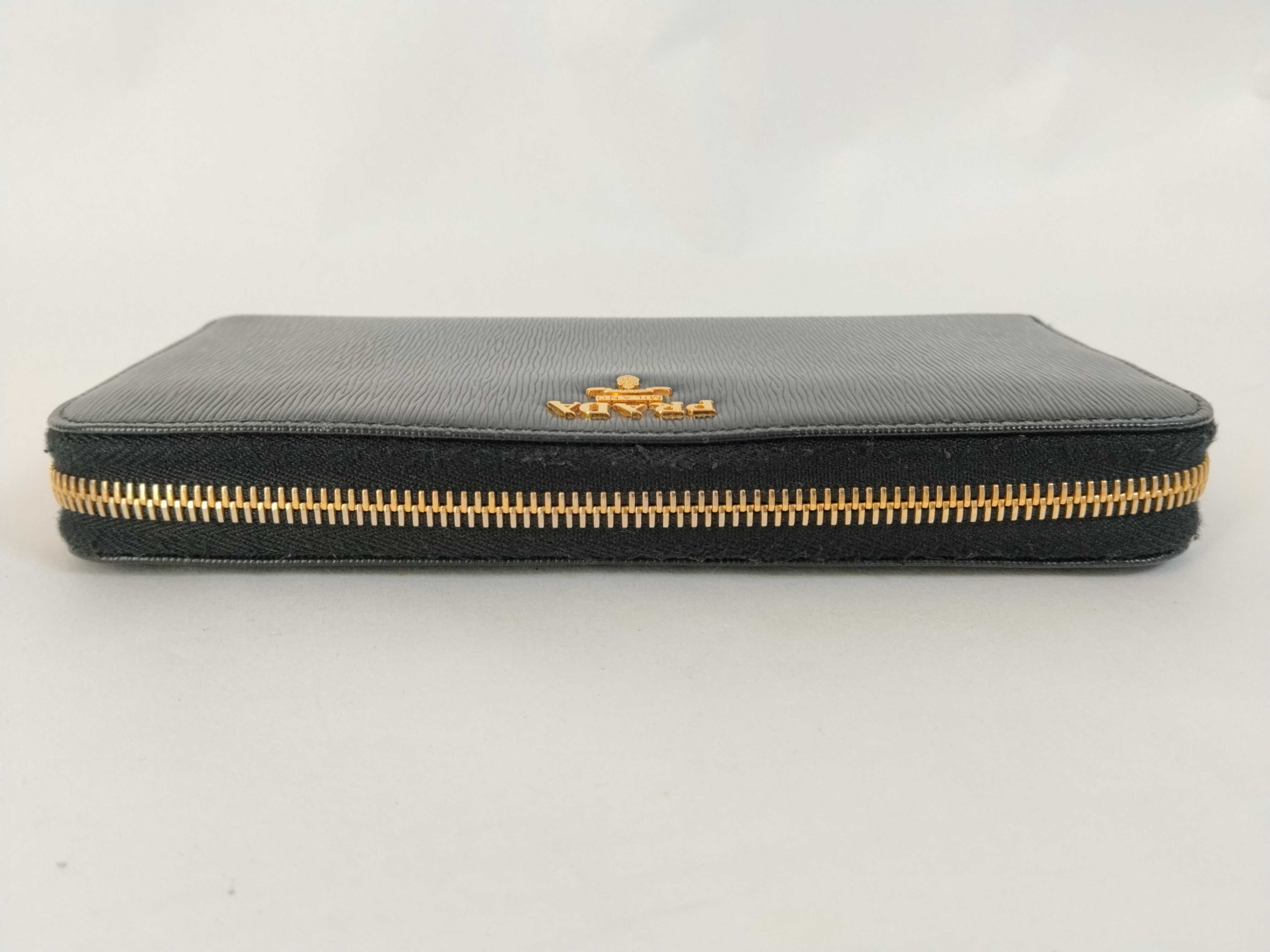 wallet — view 6