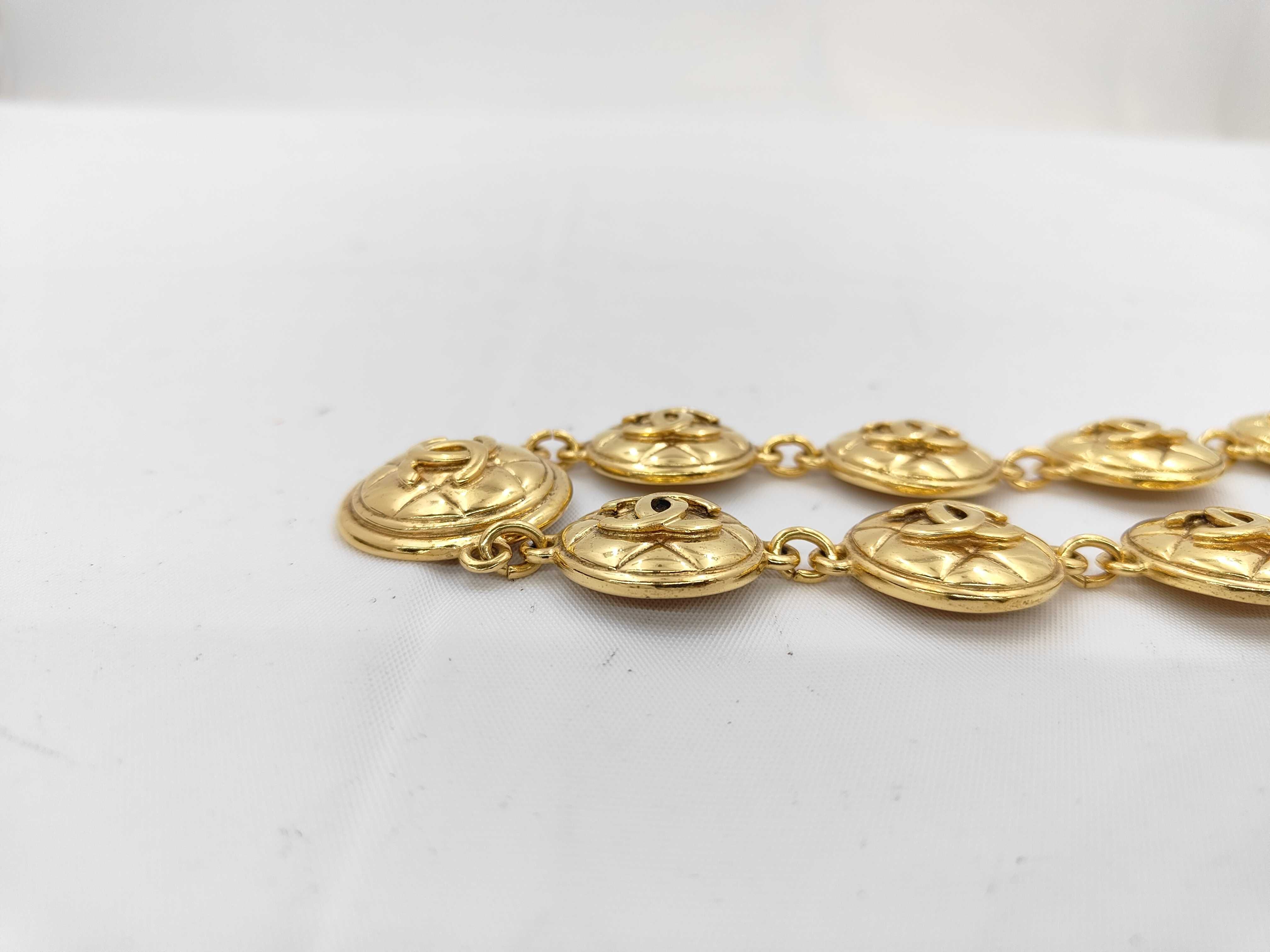 necklace — view 3