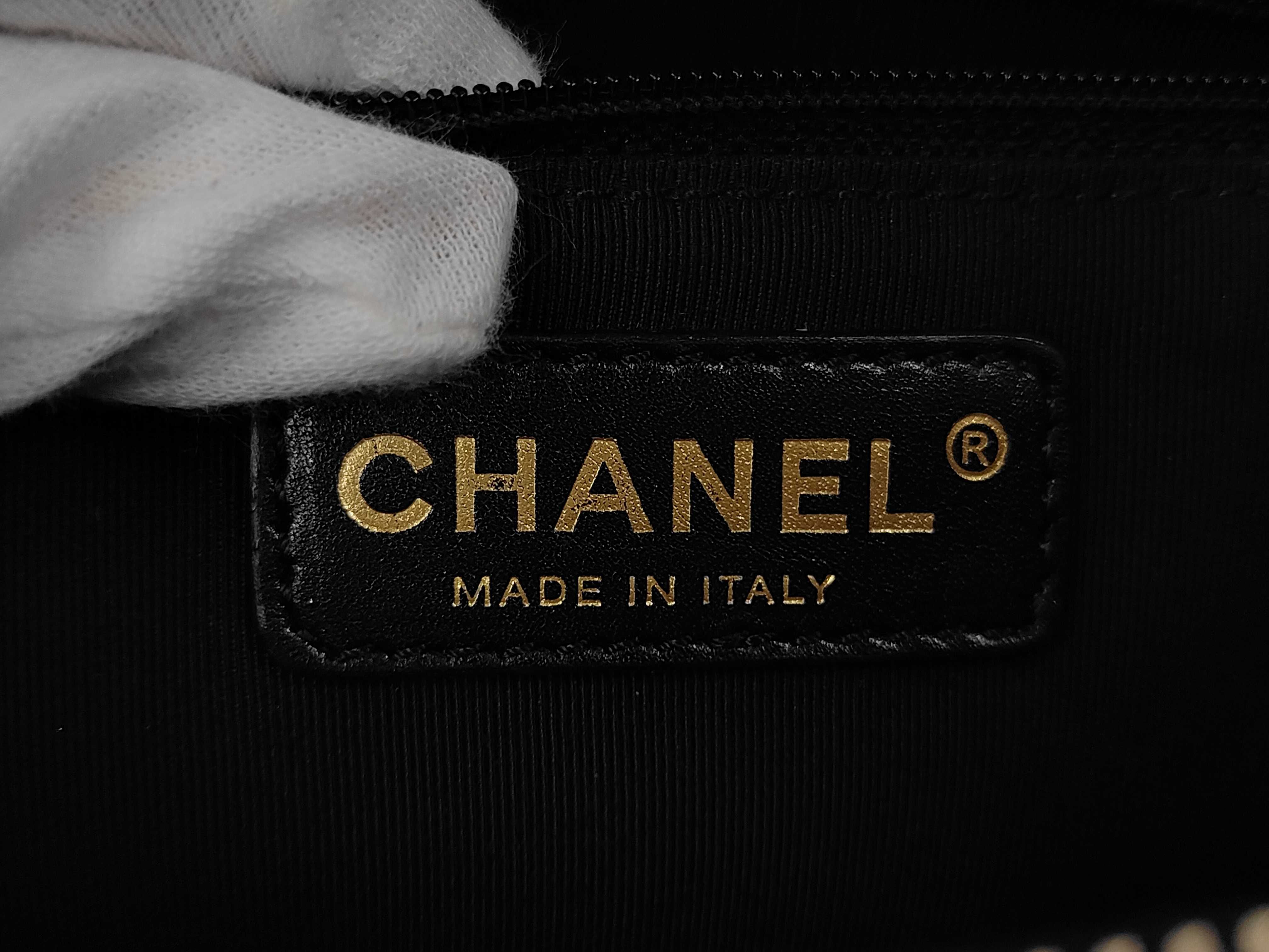 GST Chain Tote Bag — view 10