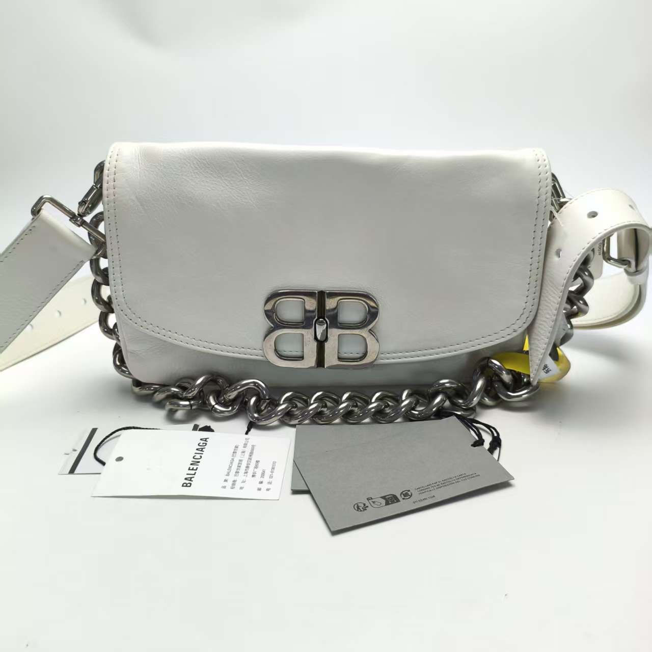 【*Shipped from: China*】BALENCIAGA Leather Shoulder Bag — view 2