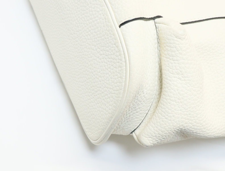 Taurillon Christopher Tote — view 4