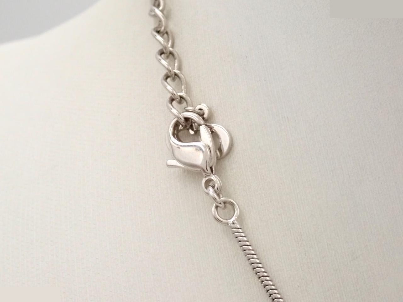 Other line: Precious metals, necklaces, pendants, D, silver, neck circumference approximately 42 cm. — view 2