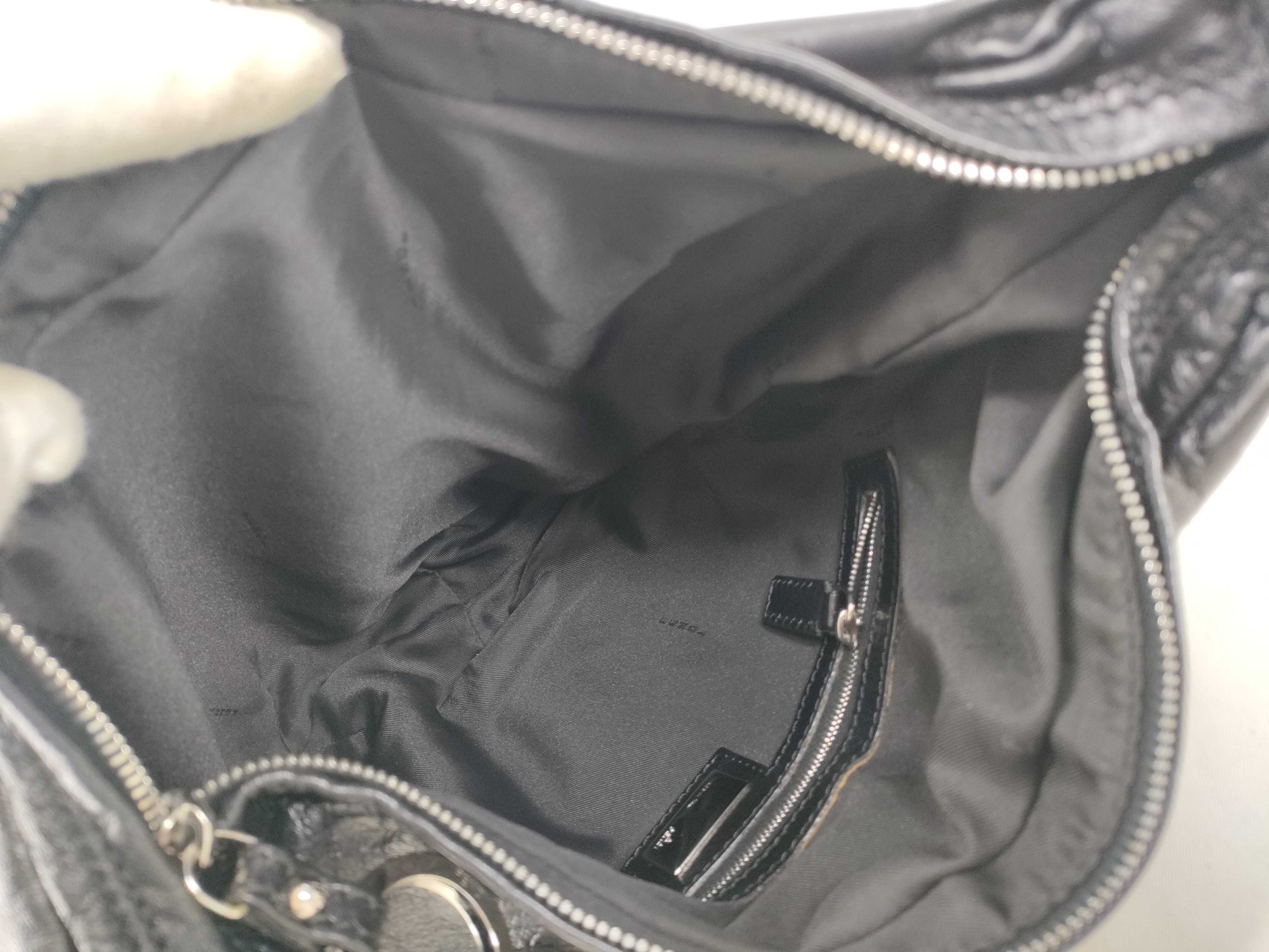 One-Shoulder Leather Shoulder Bag — view 9