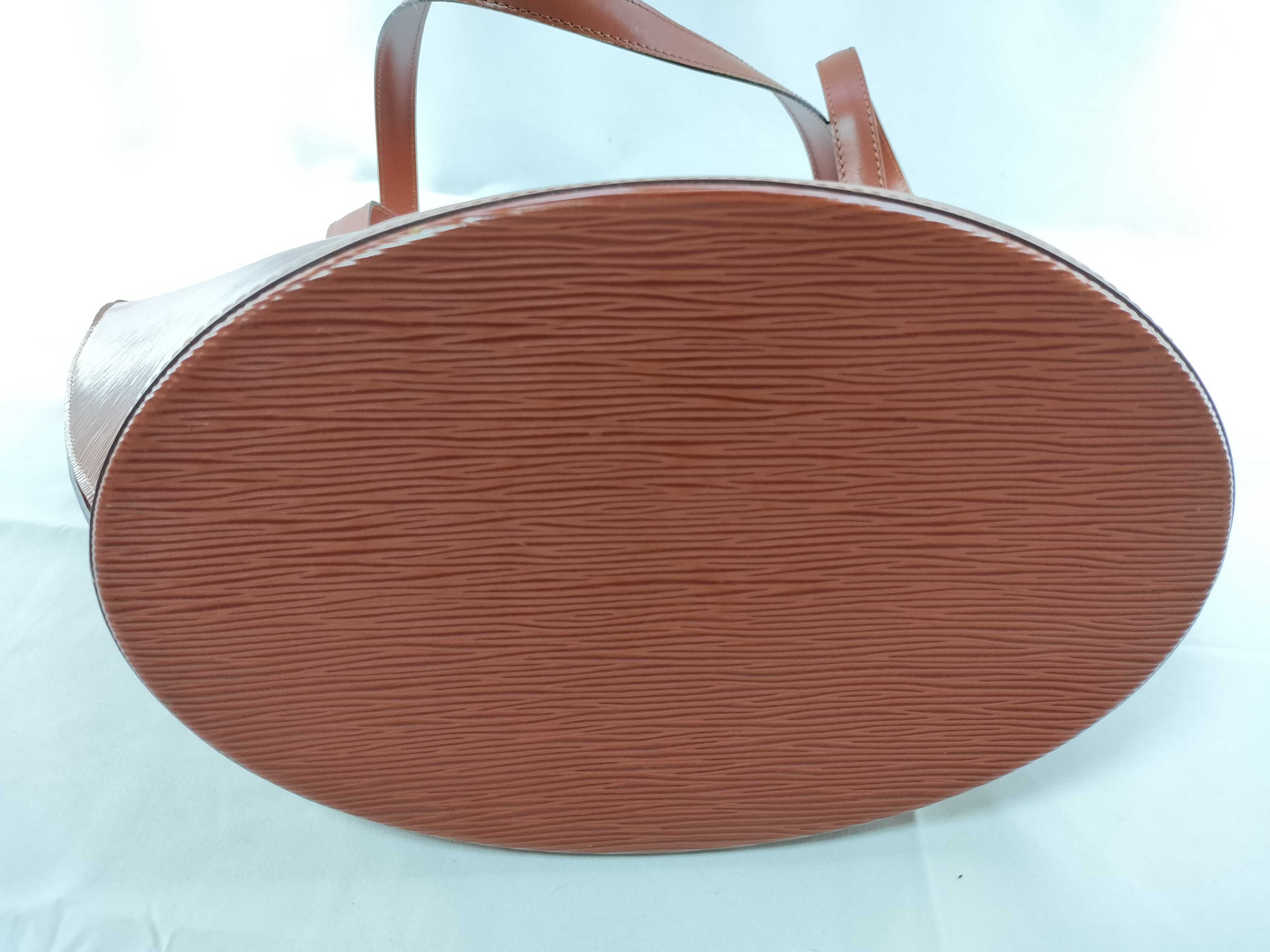 Epi Saint Jacques Shopping Tote Bag — view 8