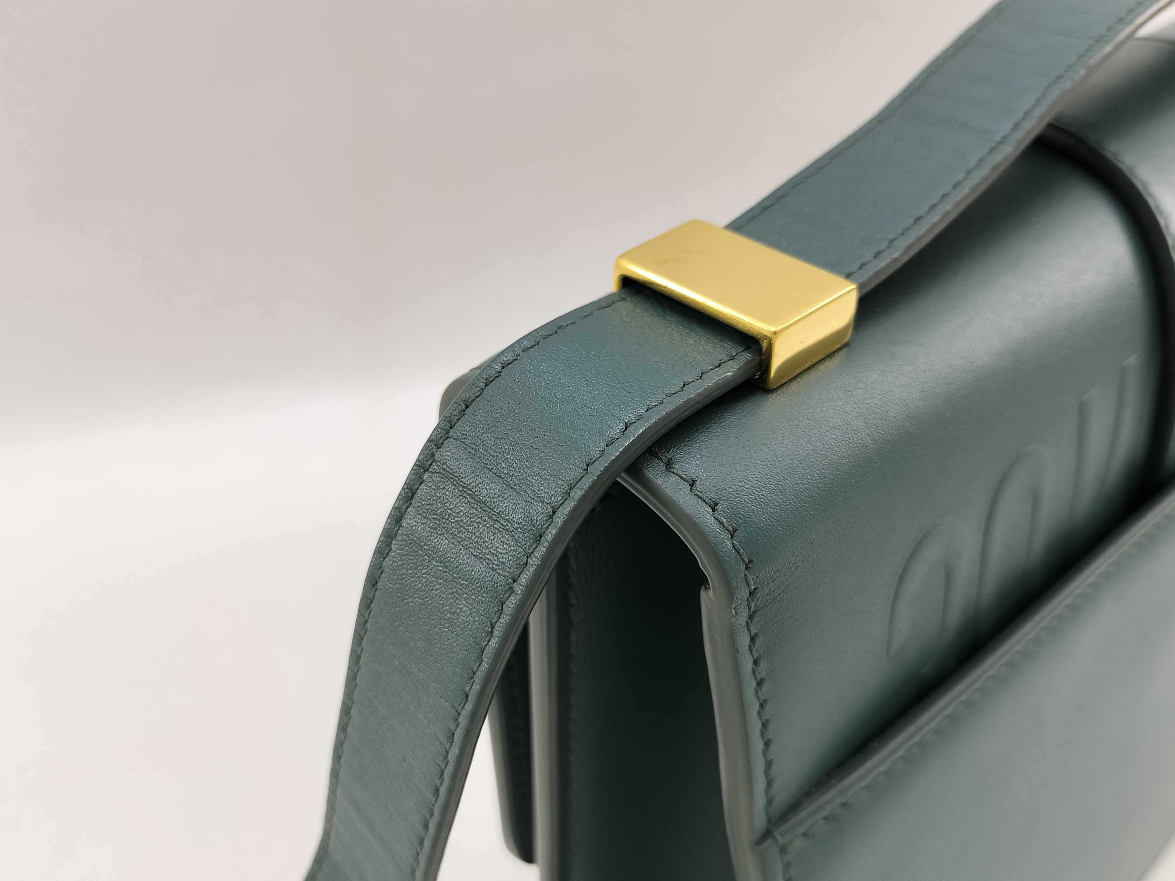 30 Montaigne Leather Handbag, Green — view 3