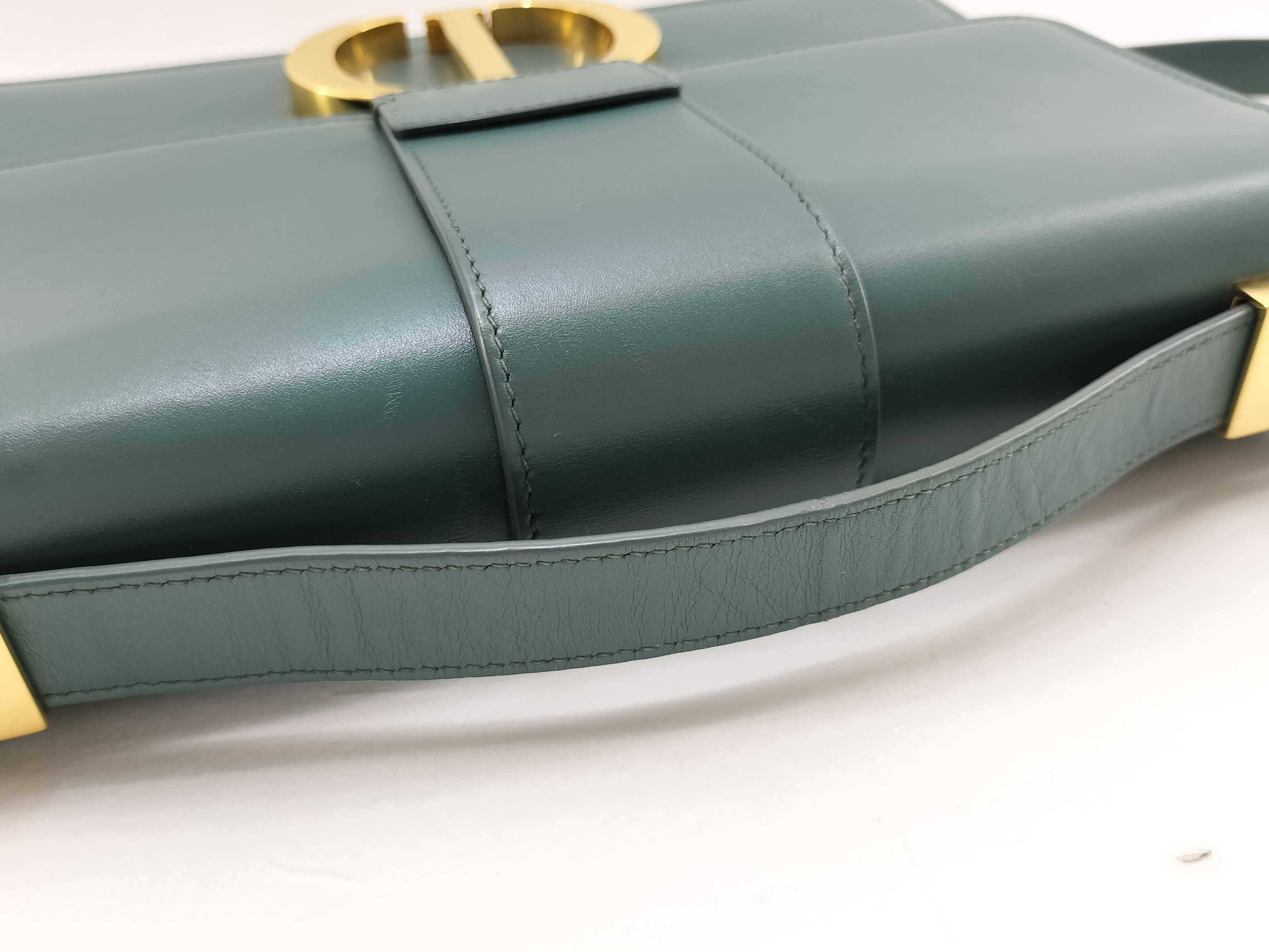 30 Montaigne Leather Handbag, Green — view 4