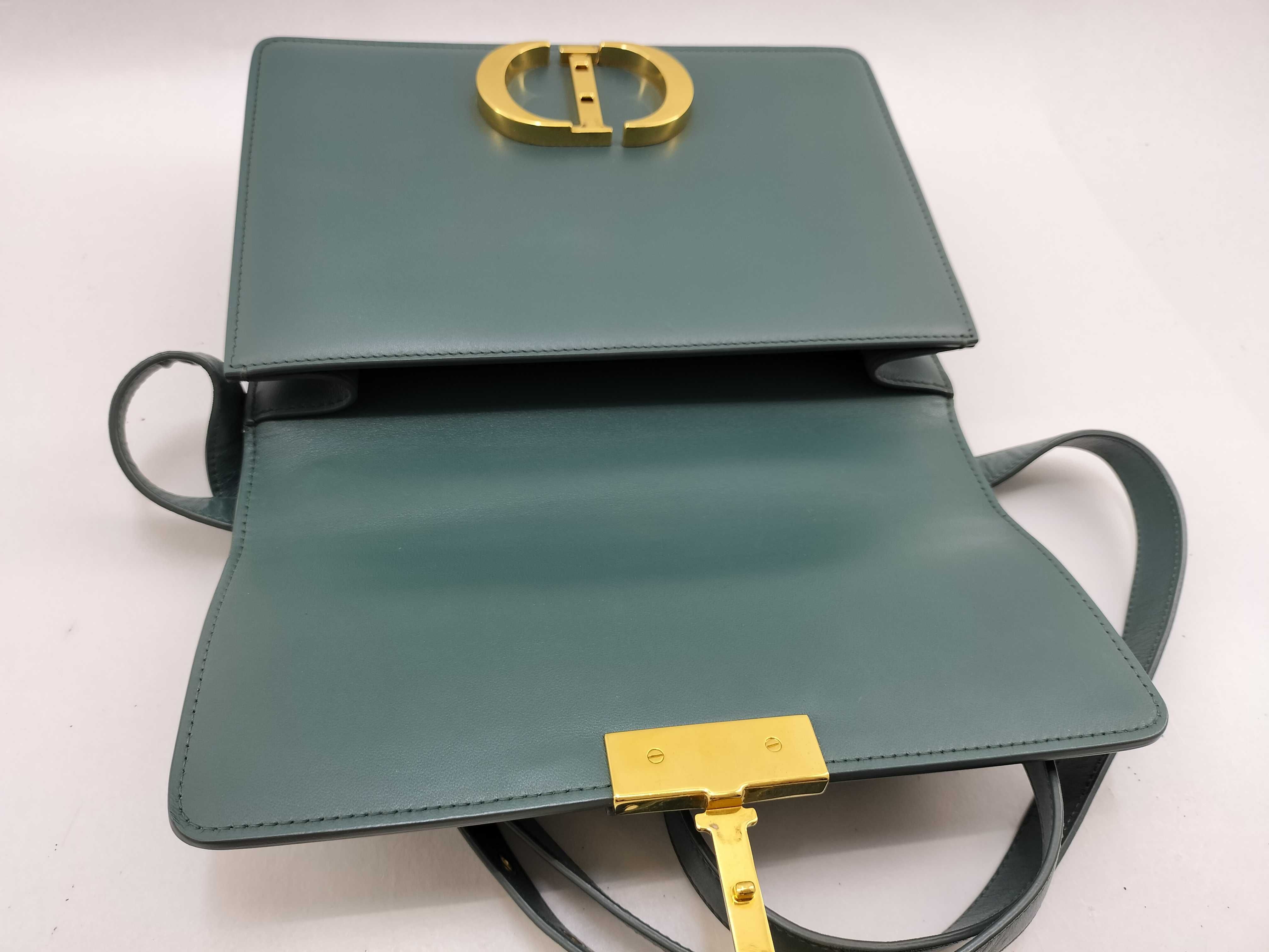 30 Montaigne Leather Handbag, Green — view 9