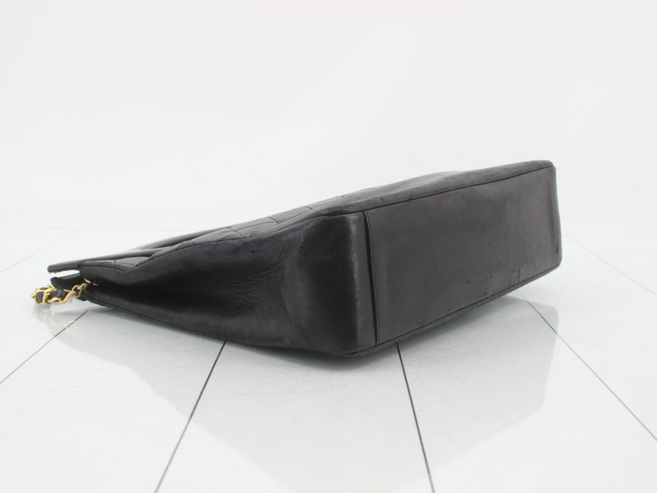 Turnlock Matelassé Lambskin 2-Way Chain Shoulder Bag 1048370 — view 5