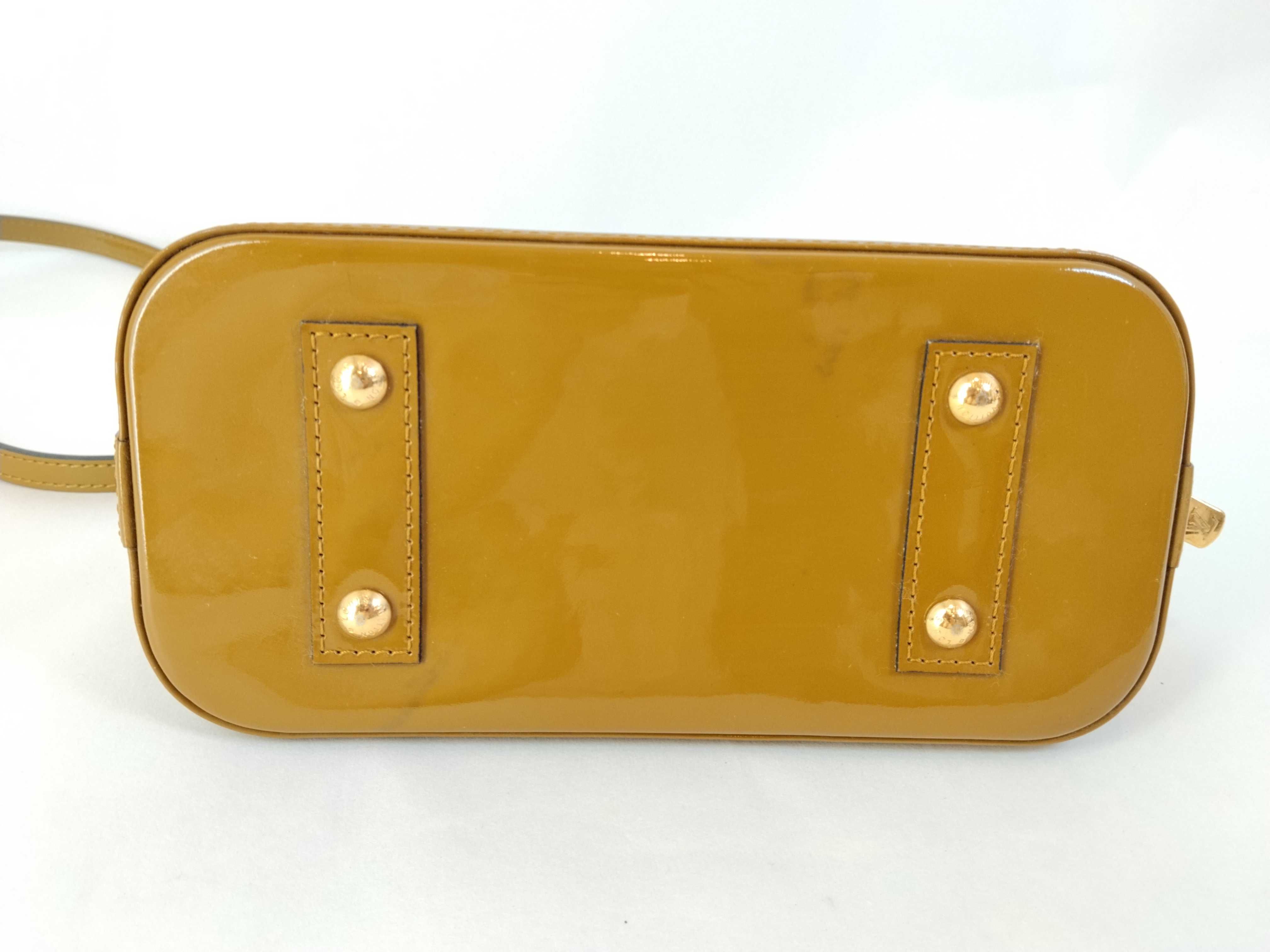 Vernis Alma BB M91771 2-Way Handbag — view 8