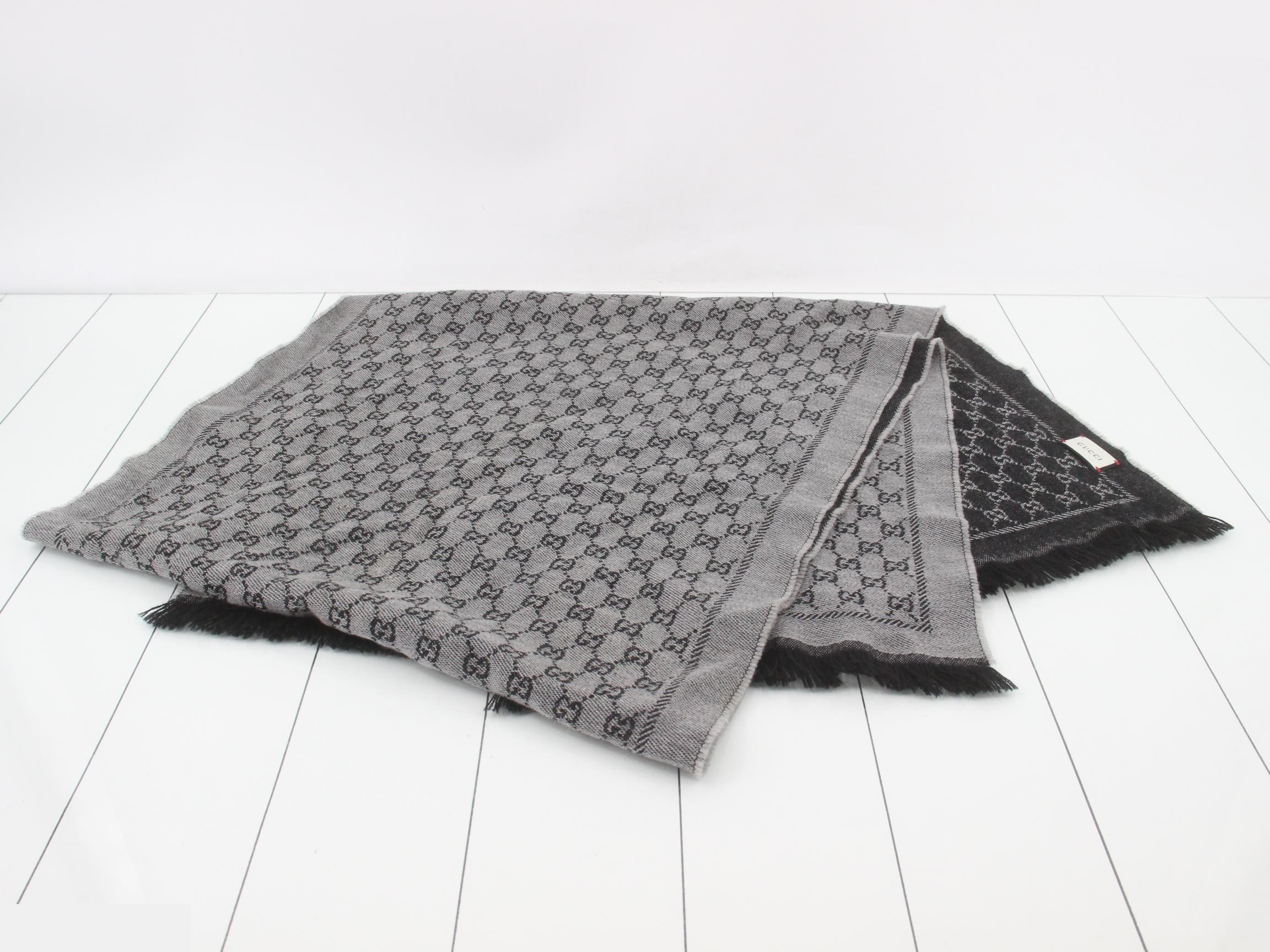 GG pattern scarf — view 3