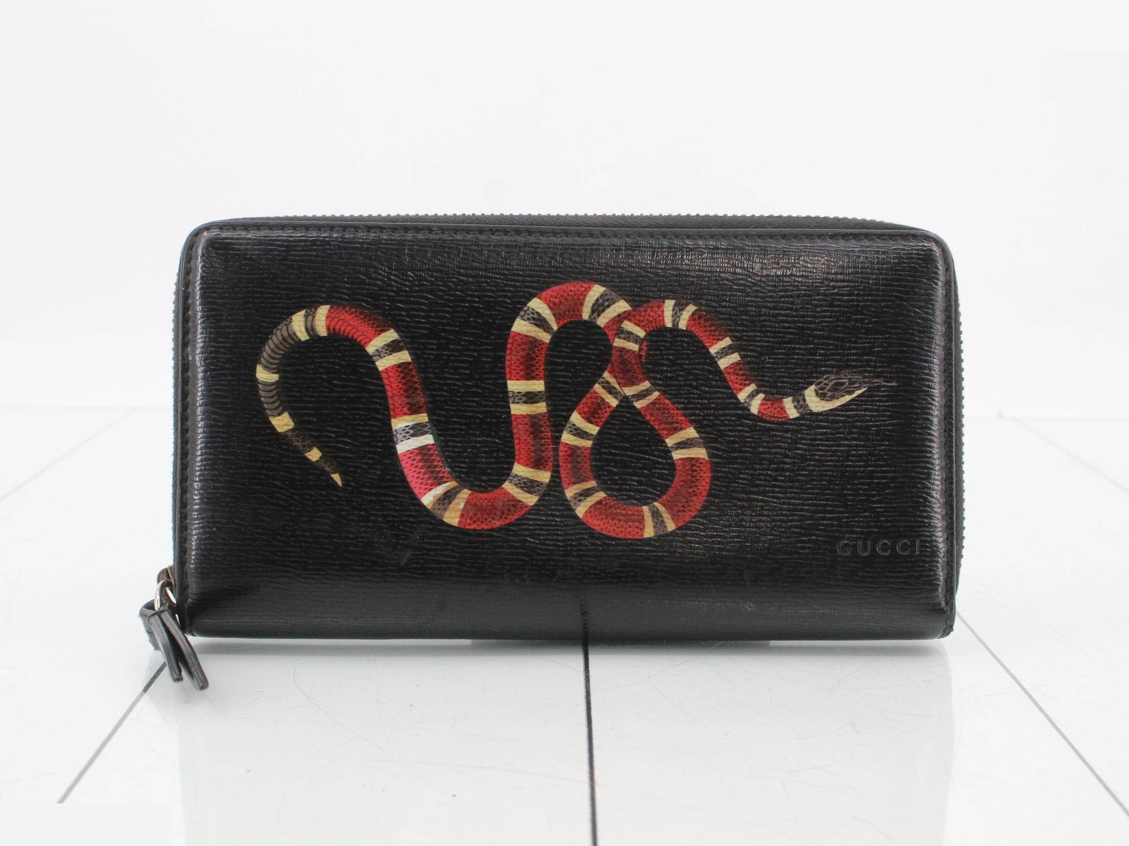 Leather long wallet, round zipper, snake pattern