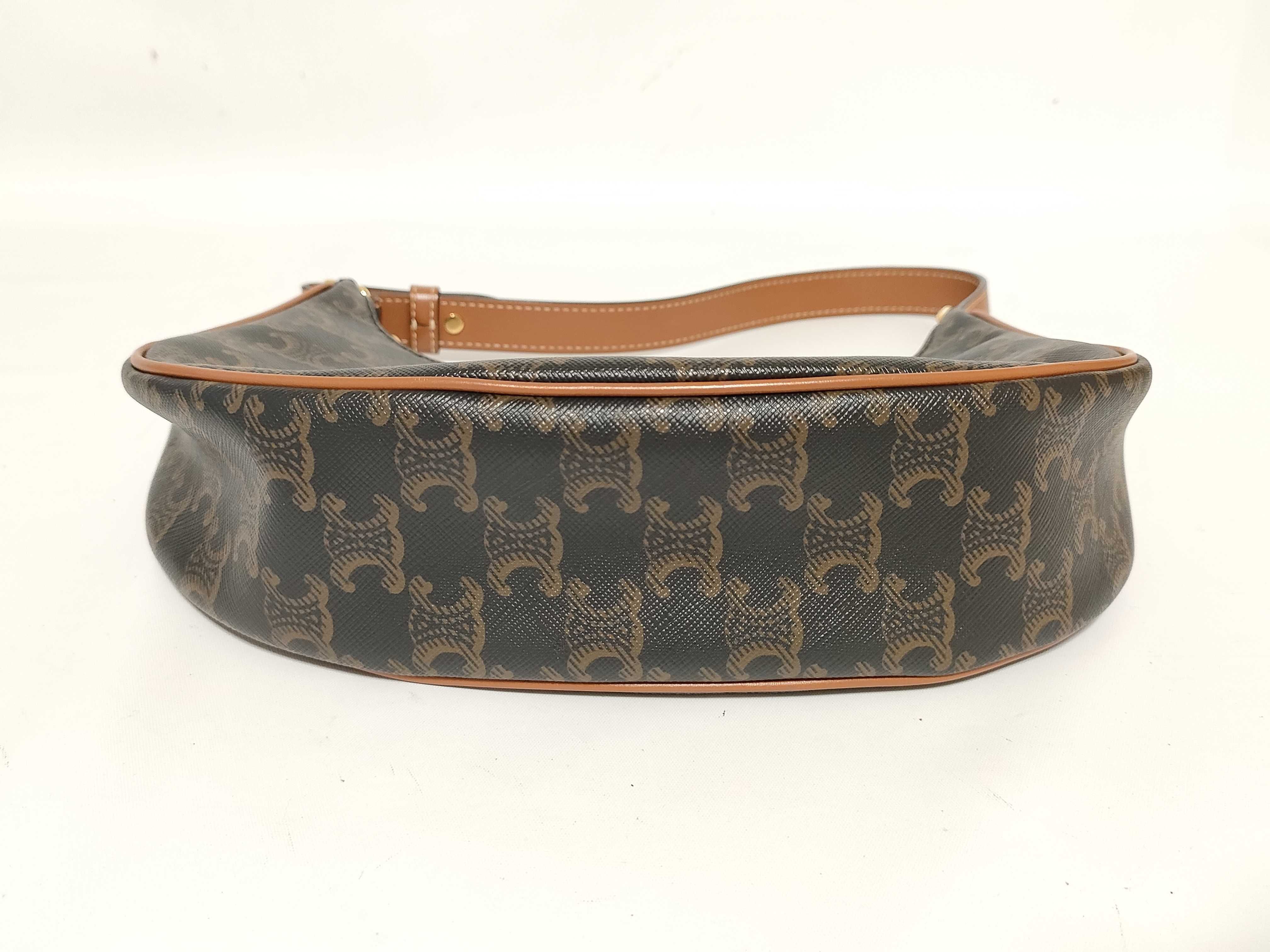 Triomphe Shoulder Bag — view 8