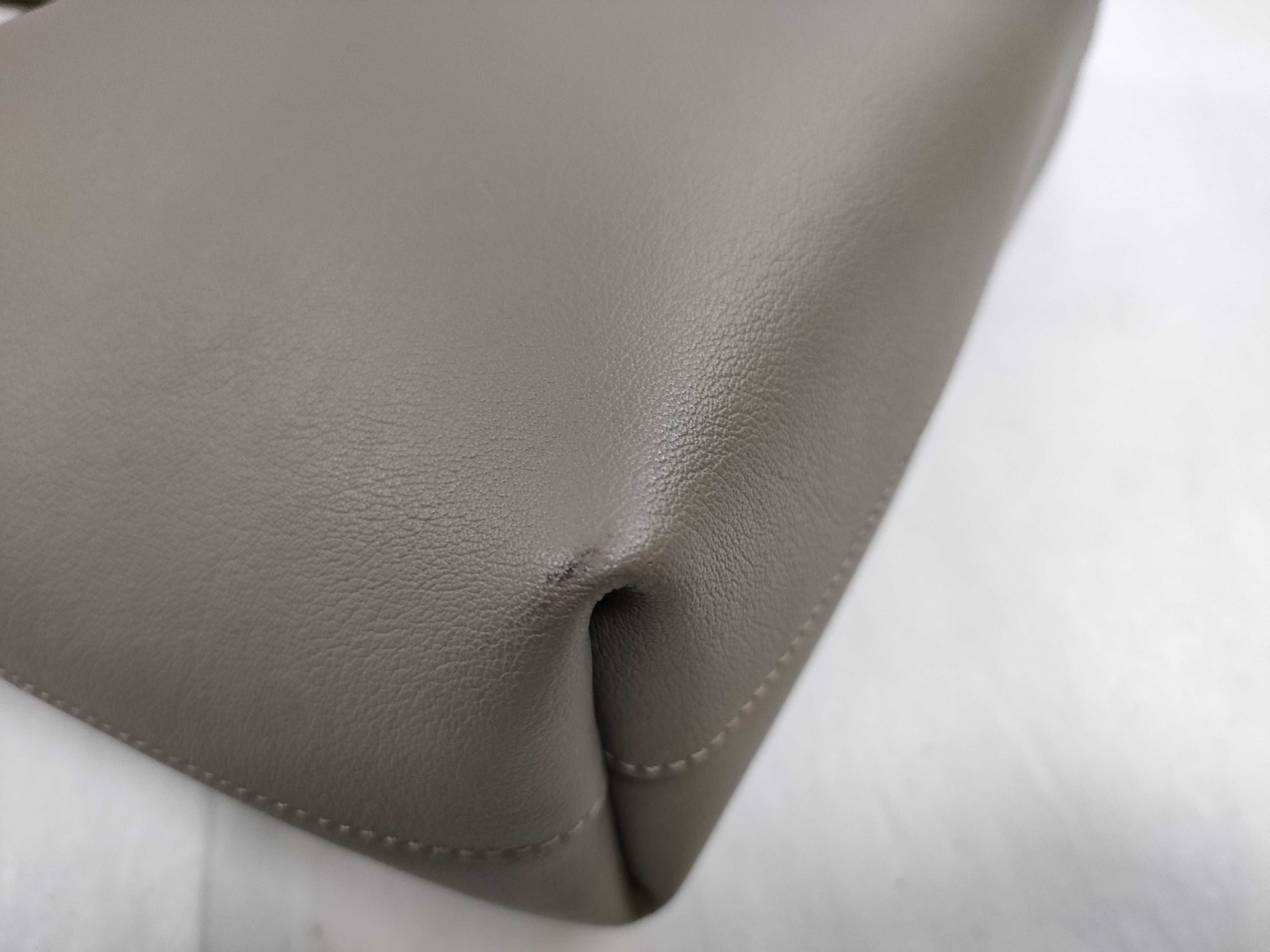 Toy Shopping Bag 498612 Greige Tote Bag — view 6
